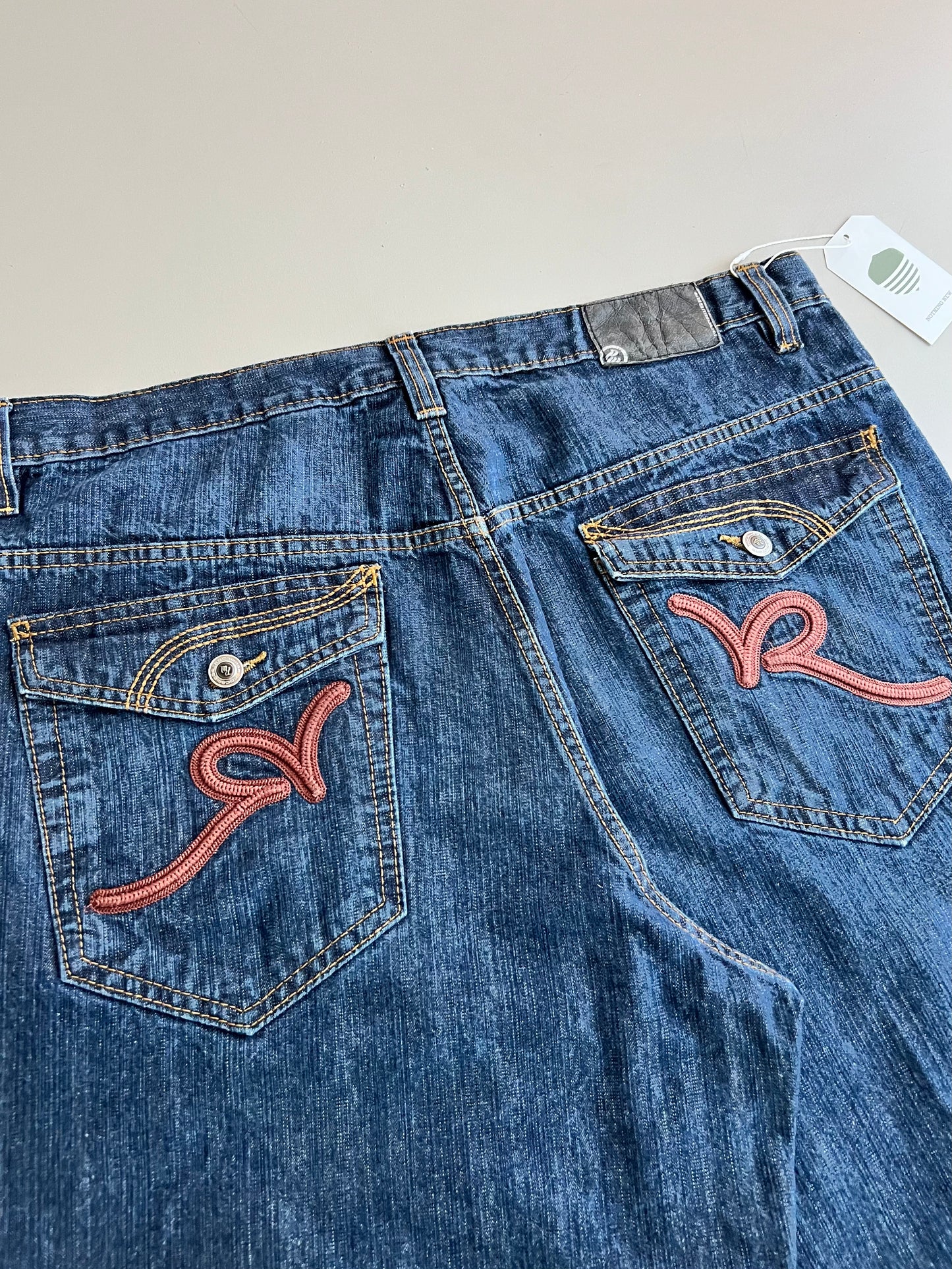 40w Y2K Rocawear Baggy Shorts