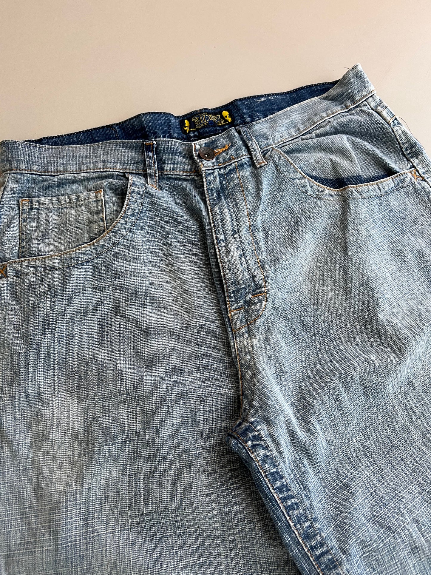 39w Y2K Mecca Denim Shorts