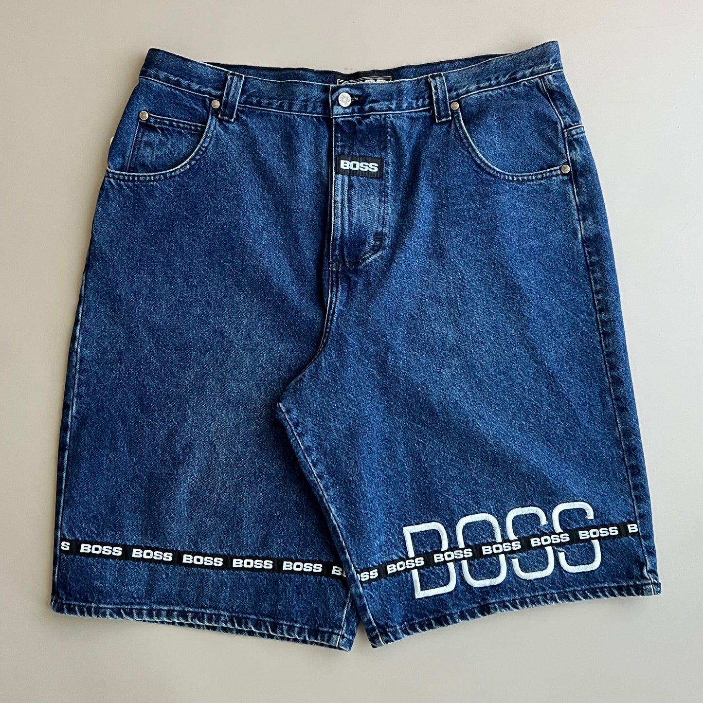43w Y2k Boss Baggy Jorts