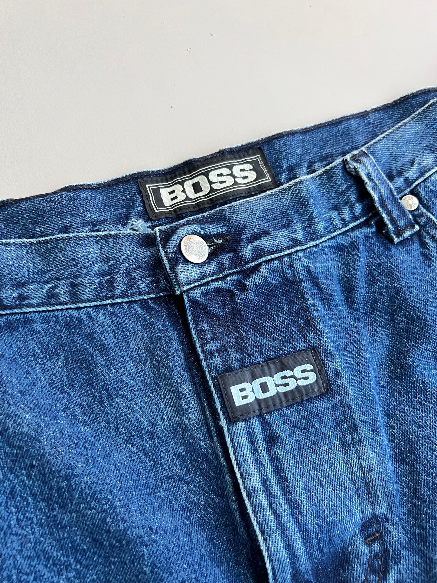 43w Y2k Boss Baggy Jorts