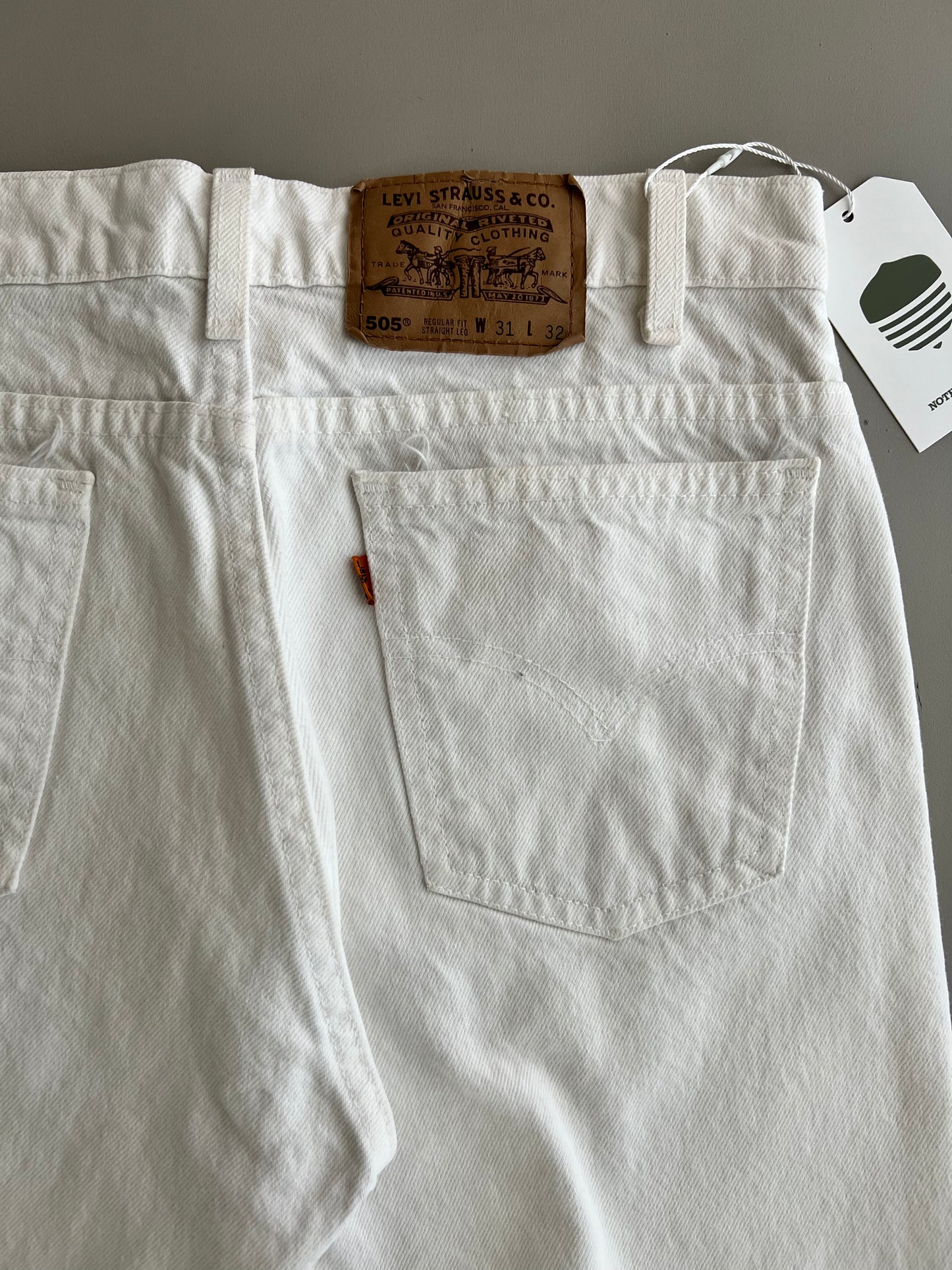 30w 90s White Levi's Orange Tab Shorts