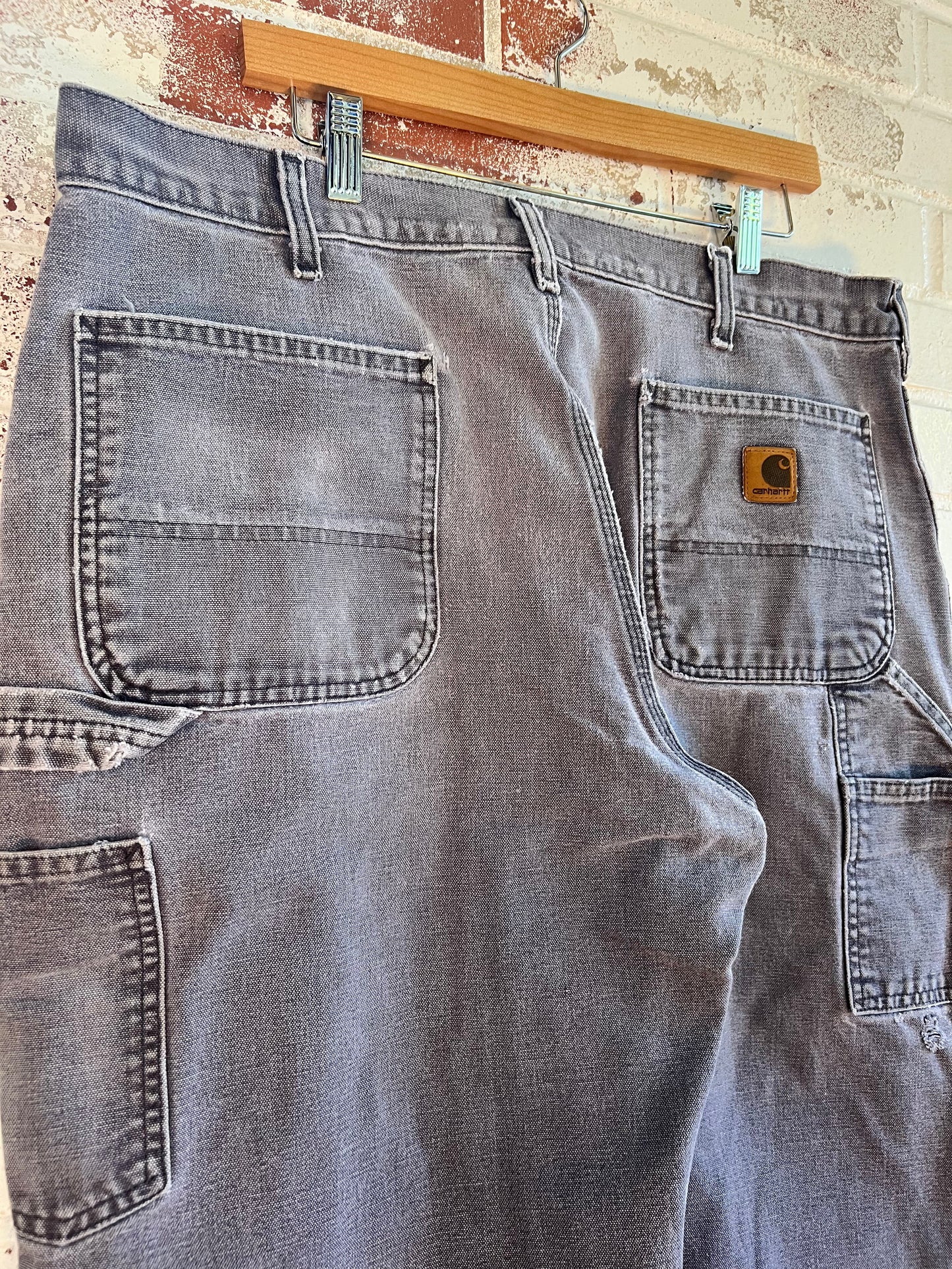 39x29 Distressed Navy Carhartt Carpenter Pants