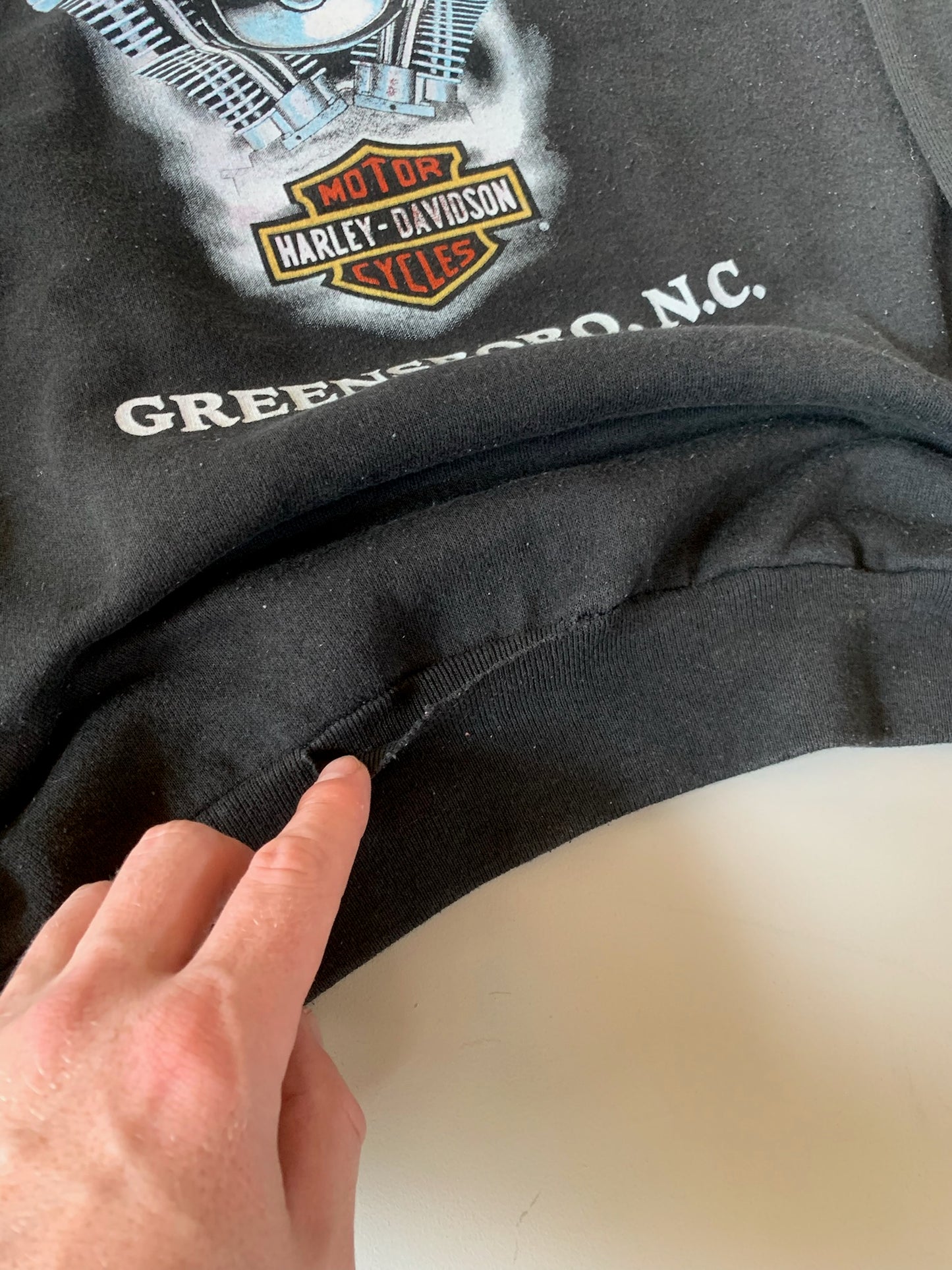 Large 1987 Harley Davidson Genuine Motorcycles 3D Emblem Sweatshirt