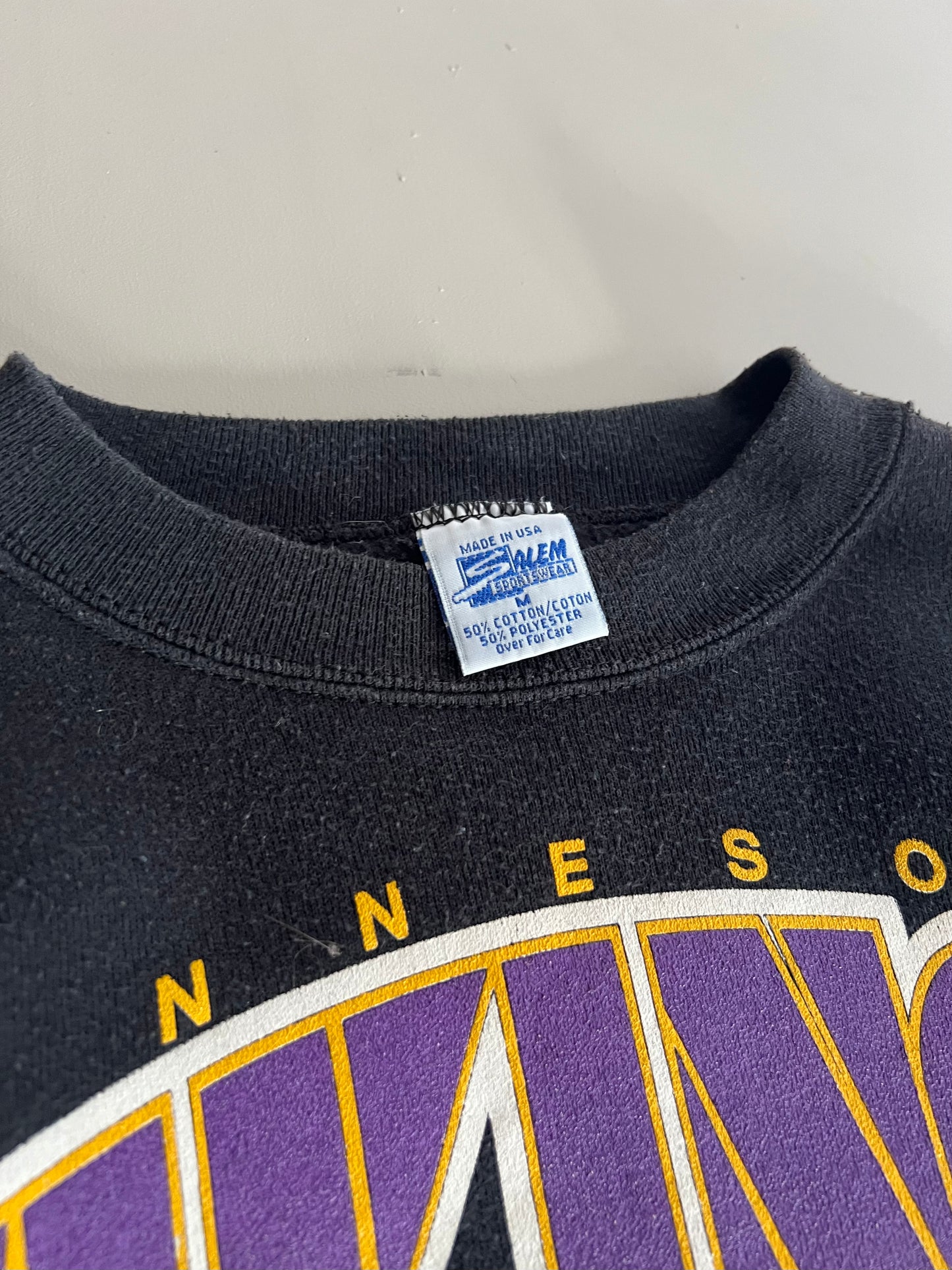Medium 1992 Minnesota Vikings Salem Sweatshirt