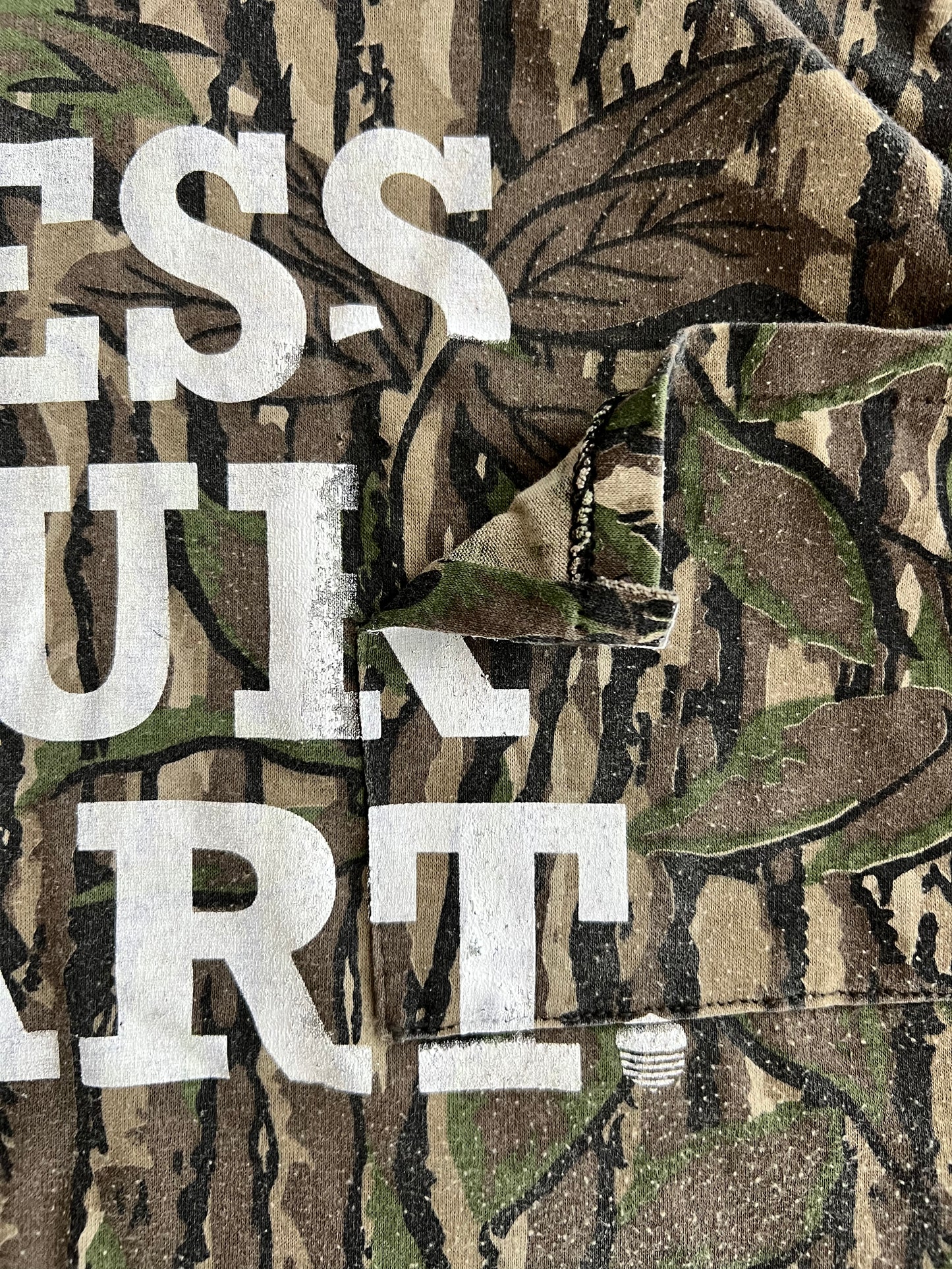 XL 90s Spartan Camo Shop Merch