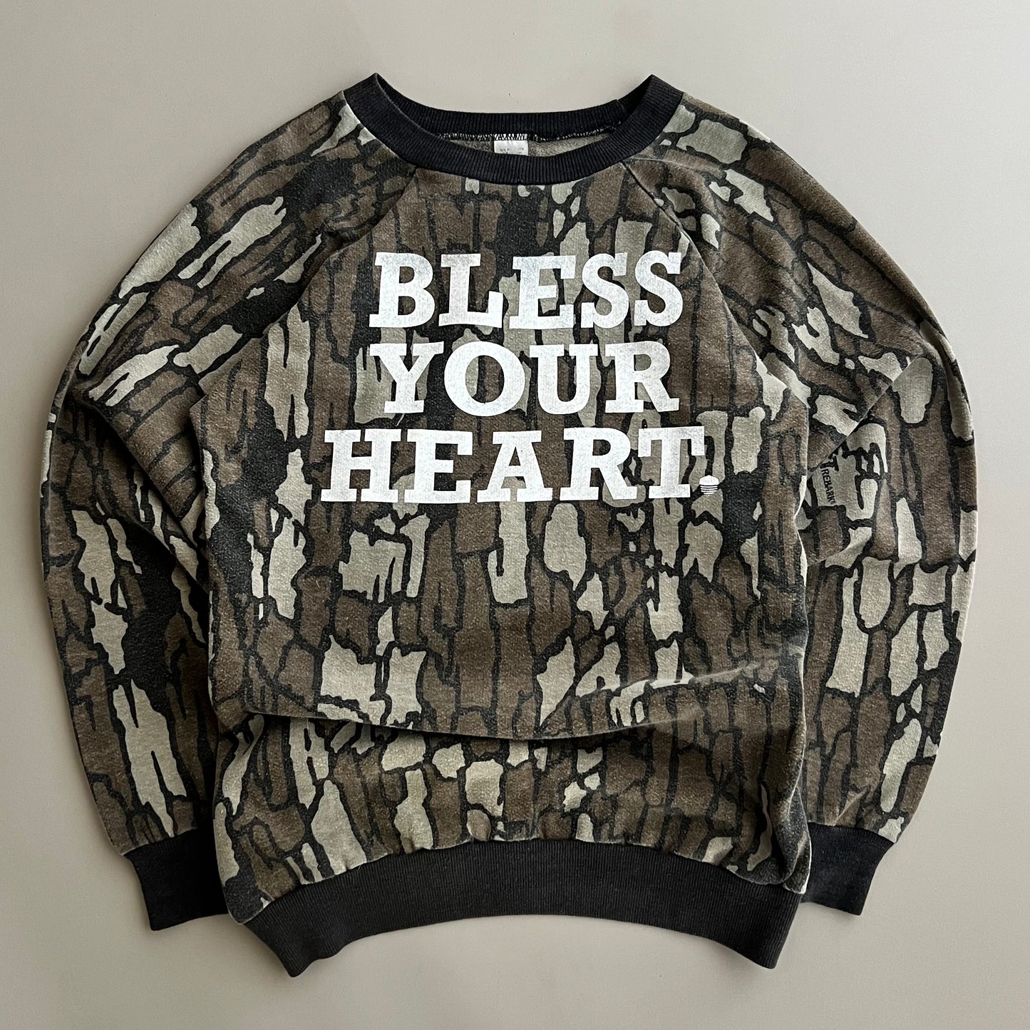 Medium 90s Camo Shop Merch Sweatshirt
