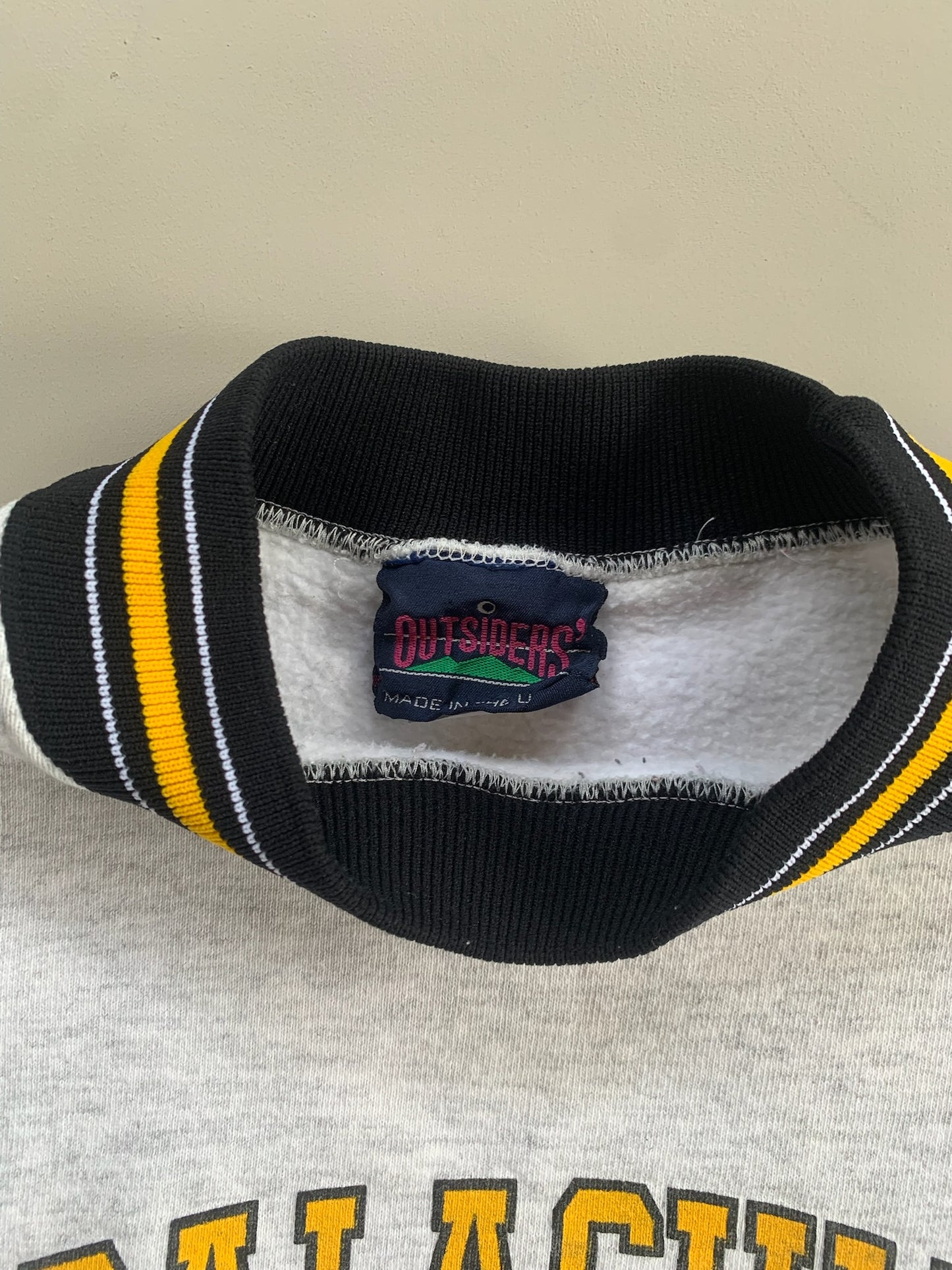 XL 1990s Appalachian State Tri Color Sweatshirt