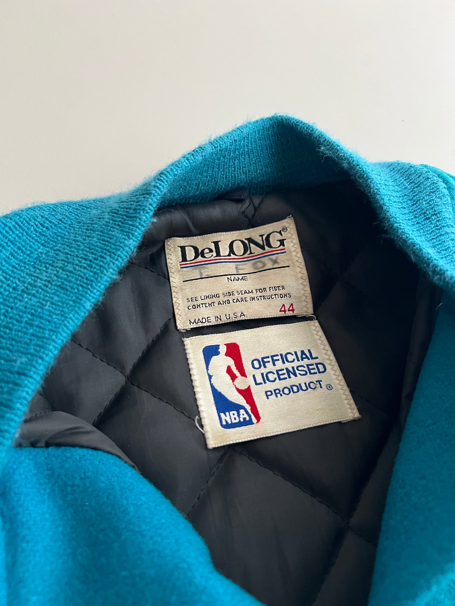 XL 80s Charlotte Hornets DeLong Varsity Jacket
