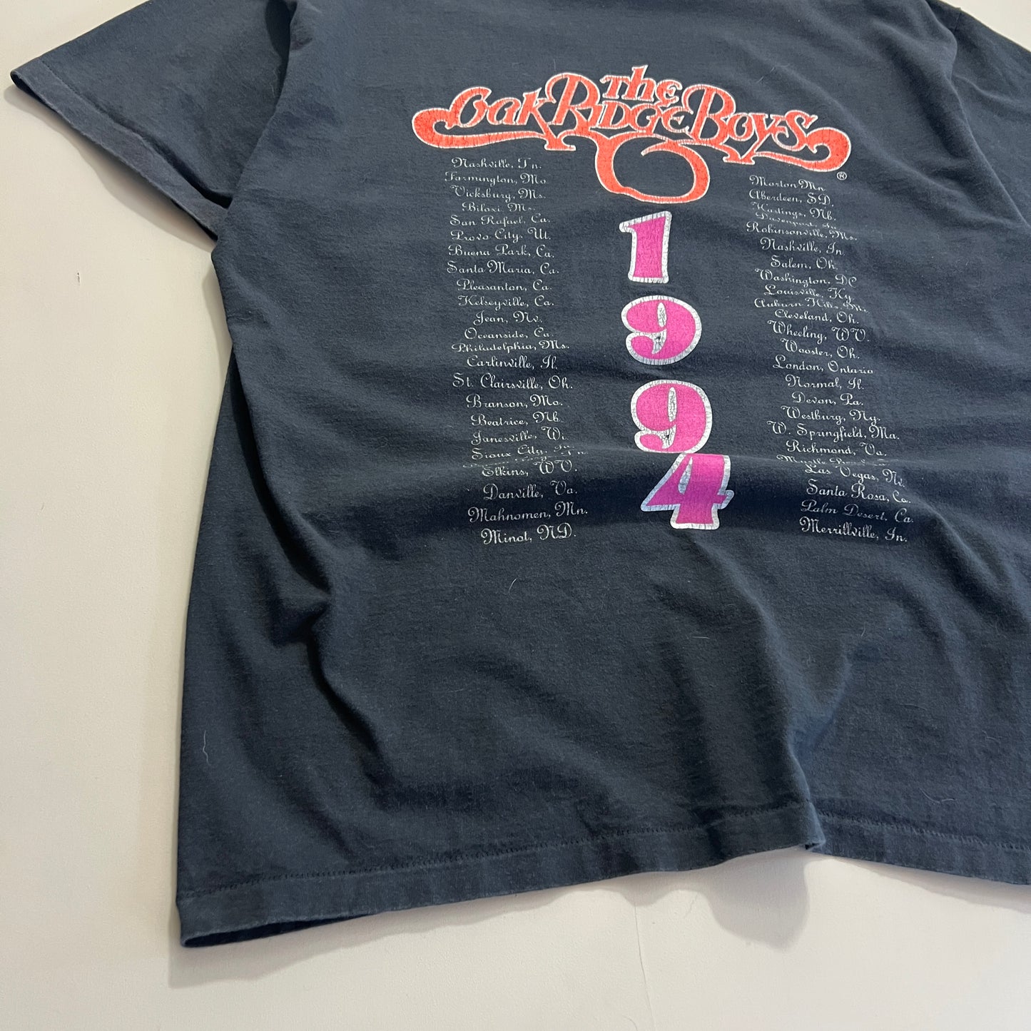 XL 1994 The Oak Ridge Boys Tour T-shirt