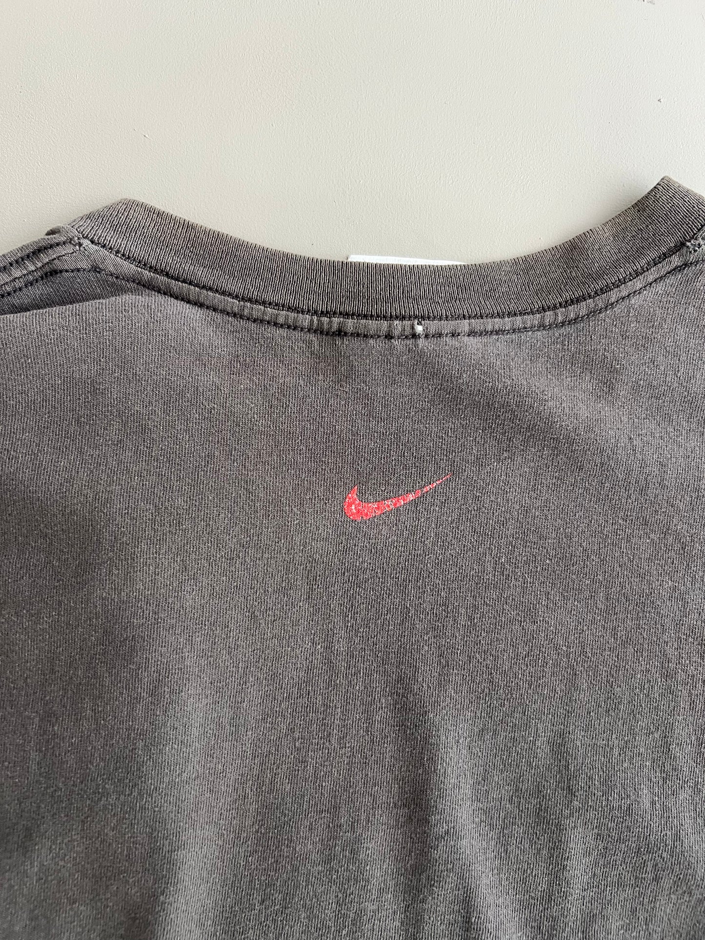 Medium 2000s Nike Basketball T-shirt