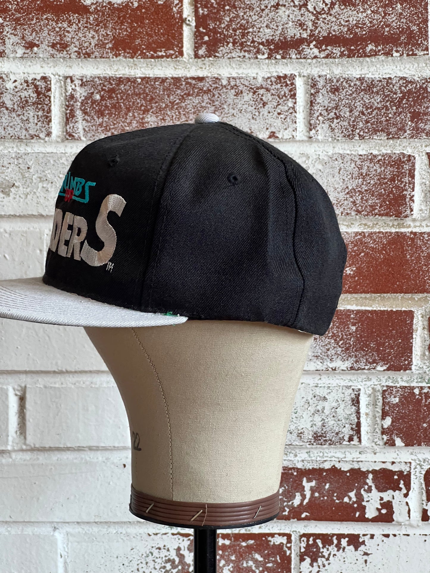 90s Los Angeles Raiders Thumbs Up Hat