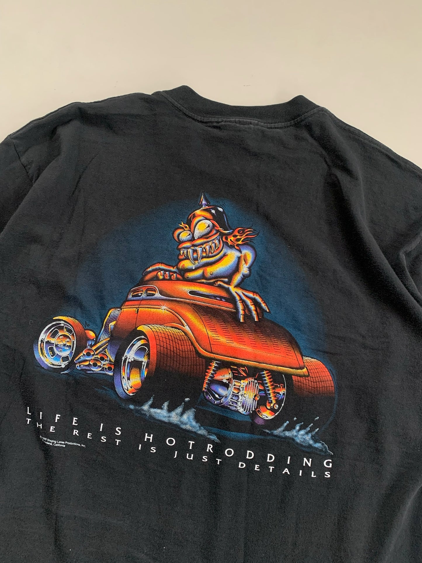 XL 1999 Hotrodding is Life T-shirt