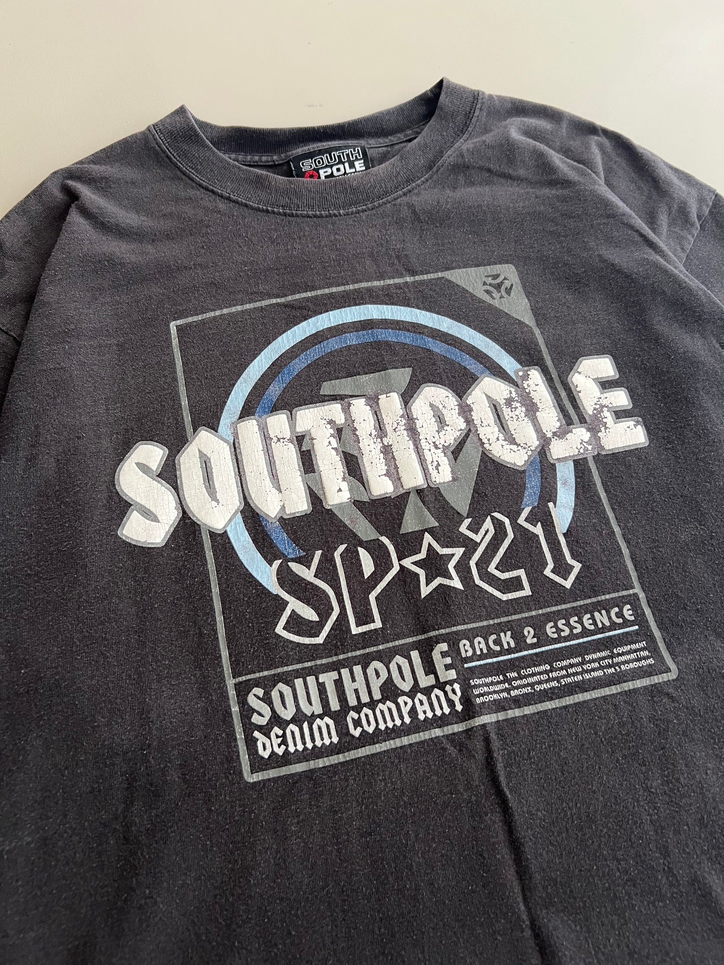 Large 2000s Southpole T-shirt