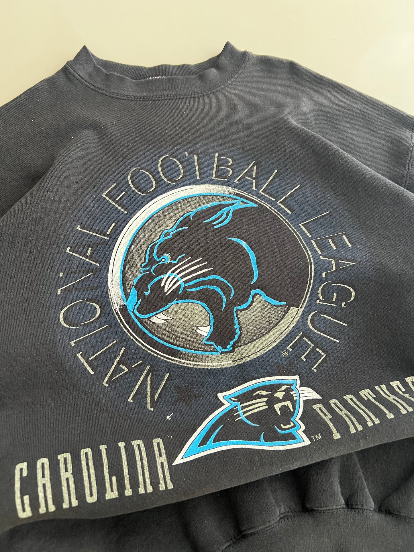 Large 1993 Carolina Panthers Discus Sweatshirt