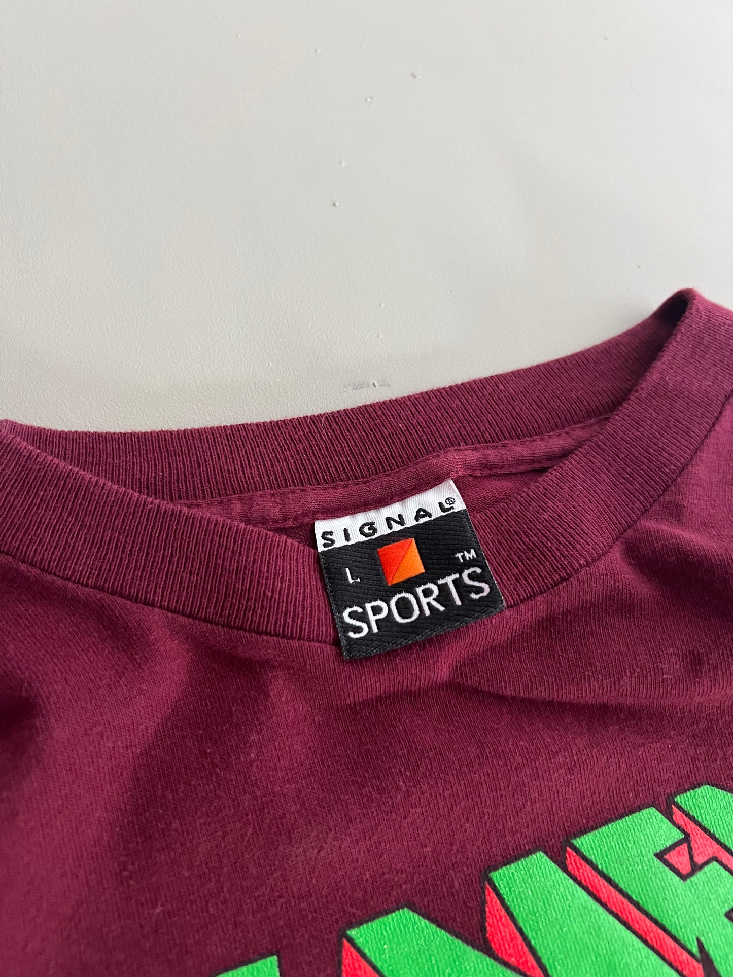 Large 1992 Burgundy X-Men Wolverine T-shirt