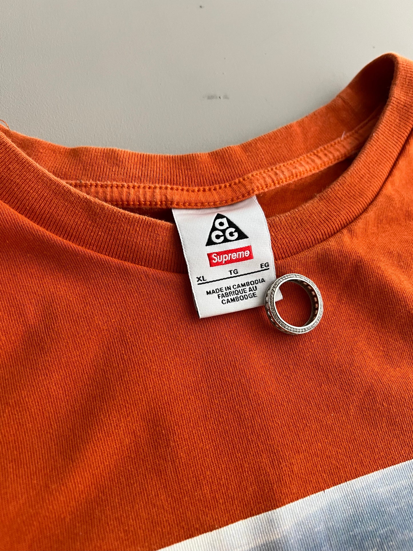 XL Supreme x Nike ACG T-shirt