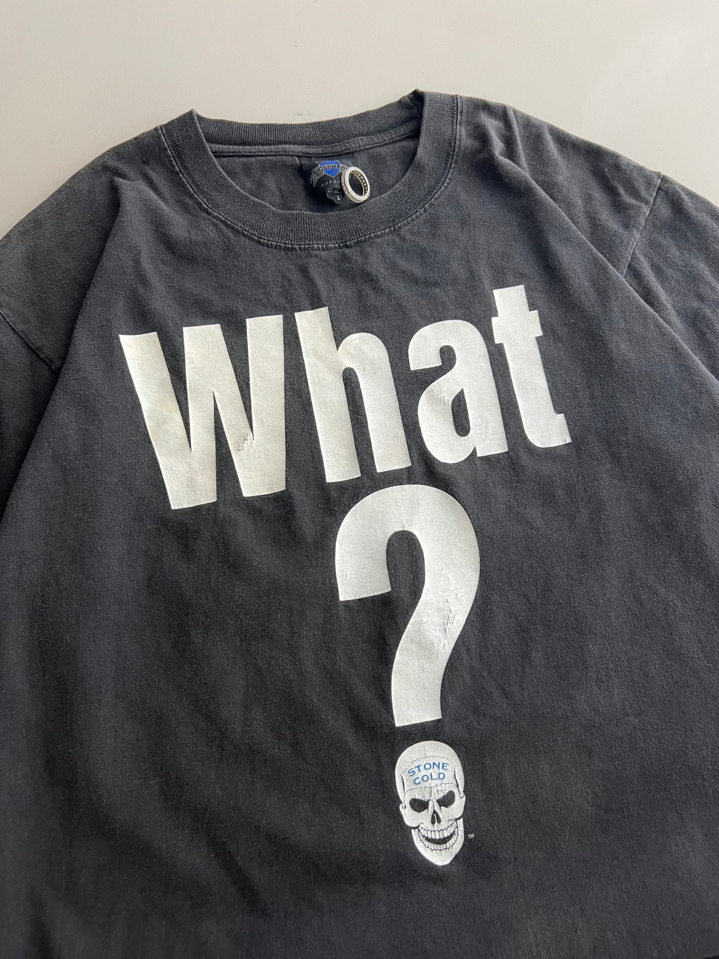 Large 2002 Stone Cold Steve Austin What? T-shirt
