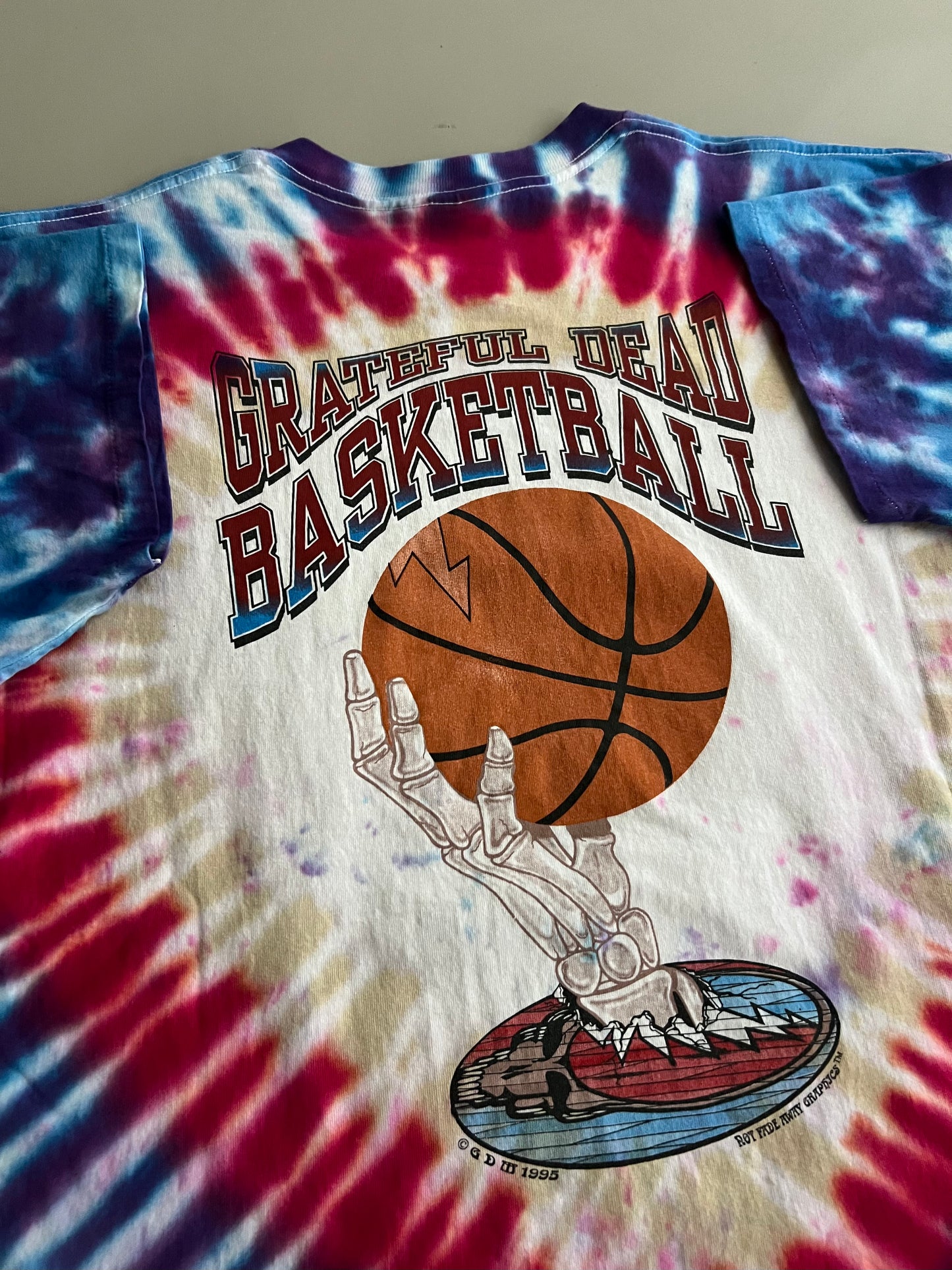XL 1995 Grateful Dead Basketball T-shirt