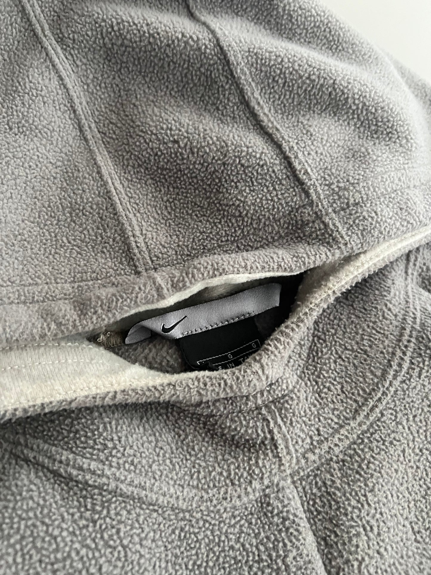 Large 2000s Nike Tech Fleece