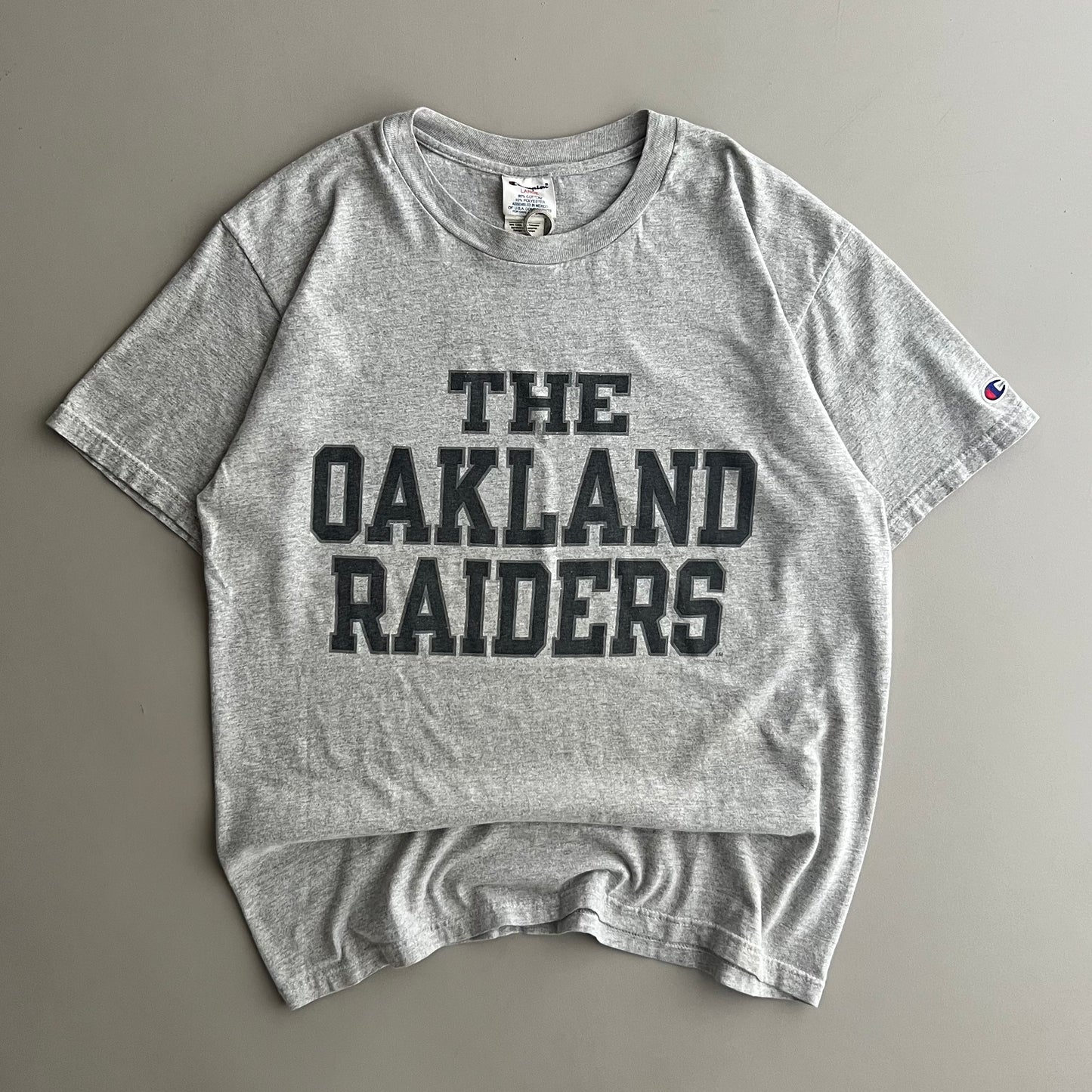 Large 1996 Oakland Raiders T-shirt