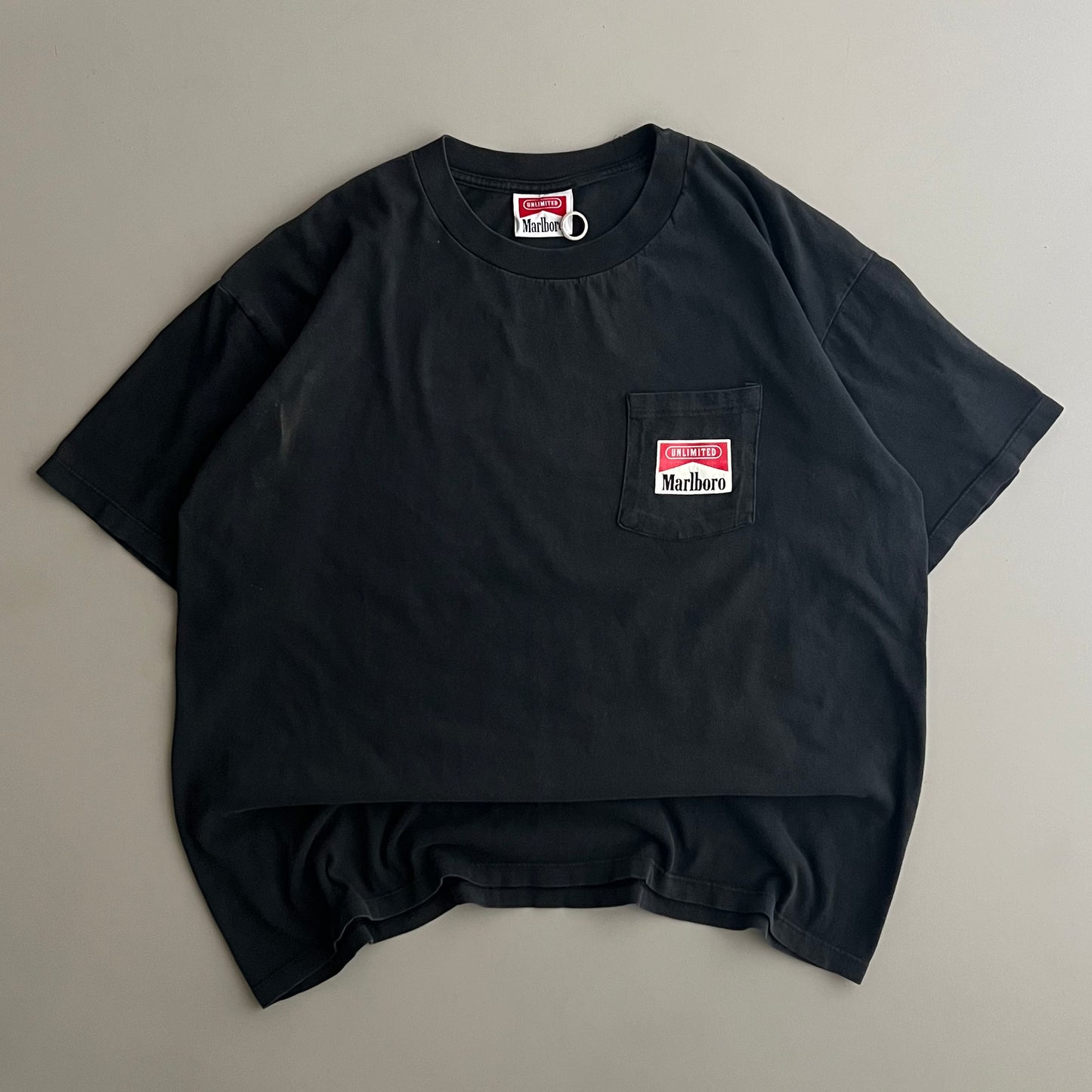 Large 90s Marlboro Unlimited T-shirt