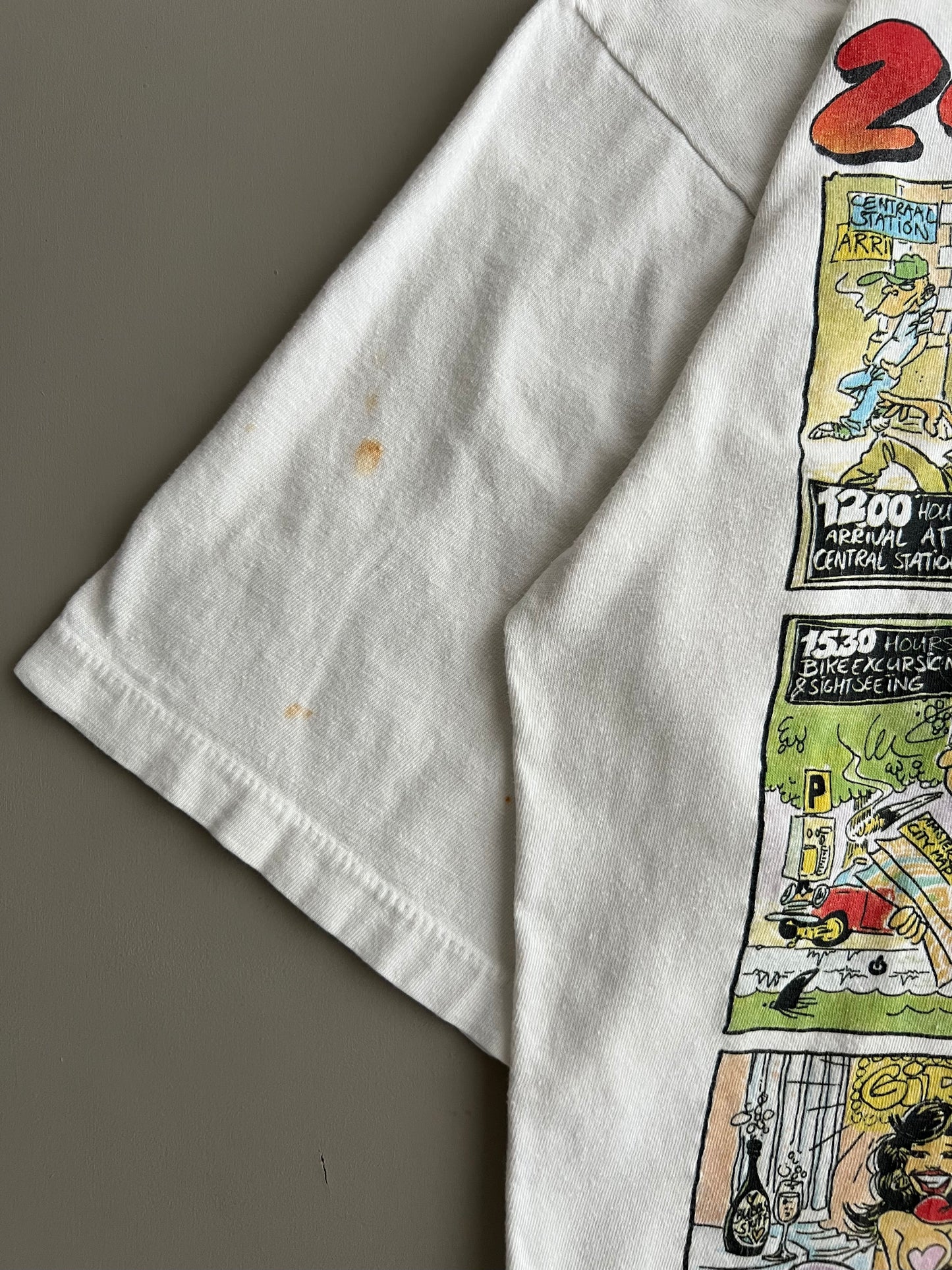 XL 90s 24 Hours In Amsterdam T-shirt
