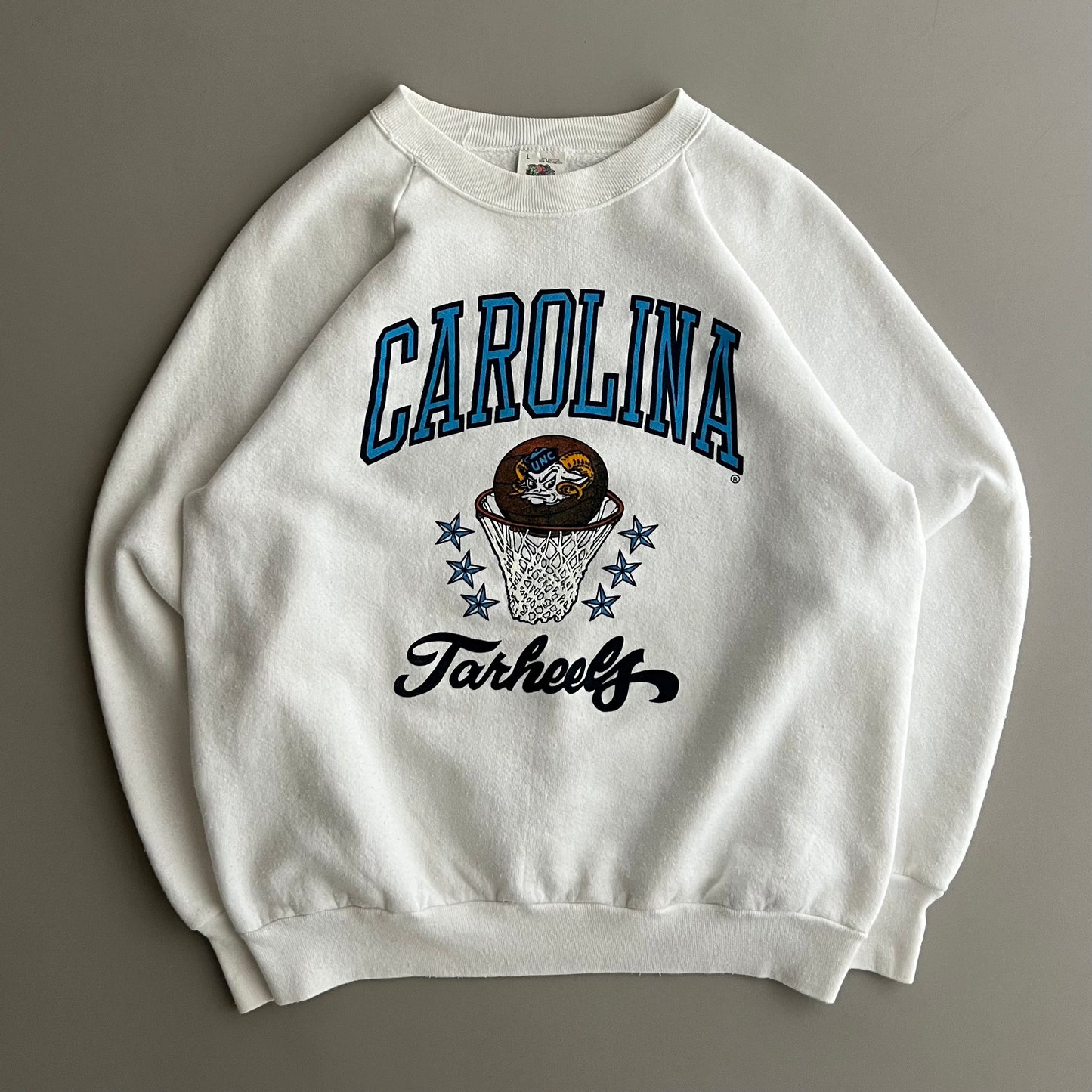 Large 90s North Carolina Tar Heels Basketball Sweatshirt