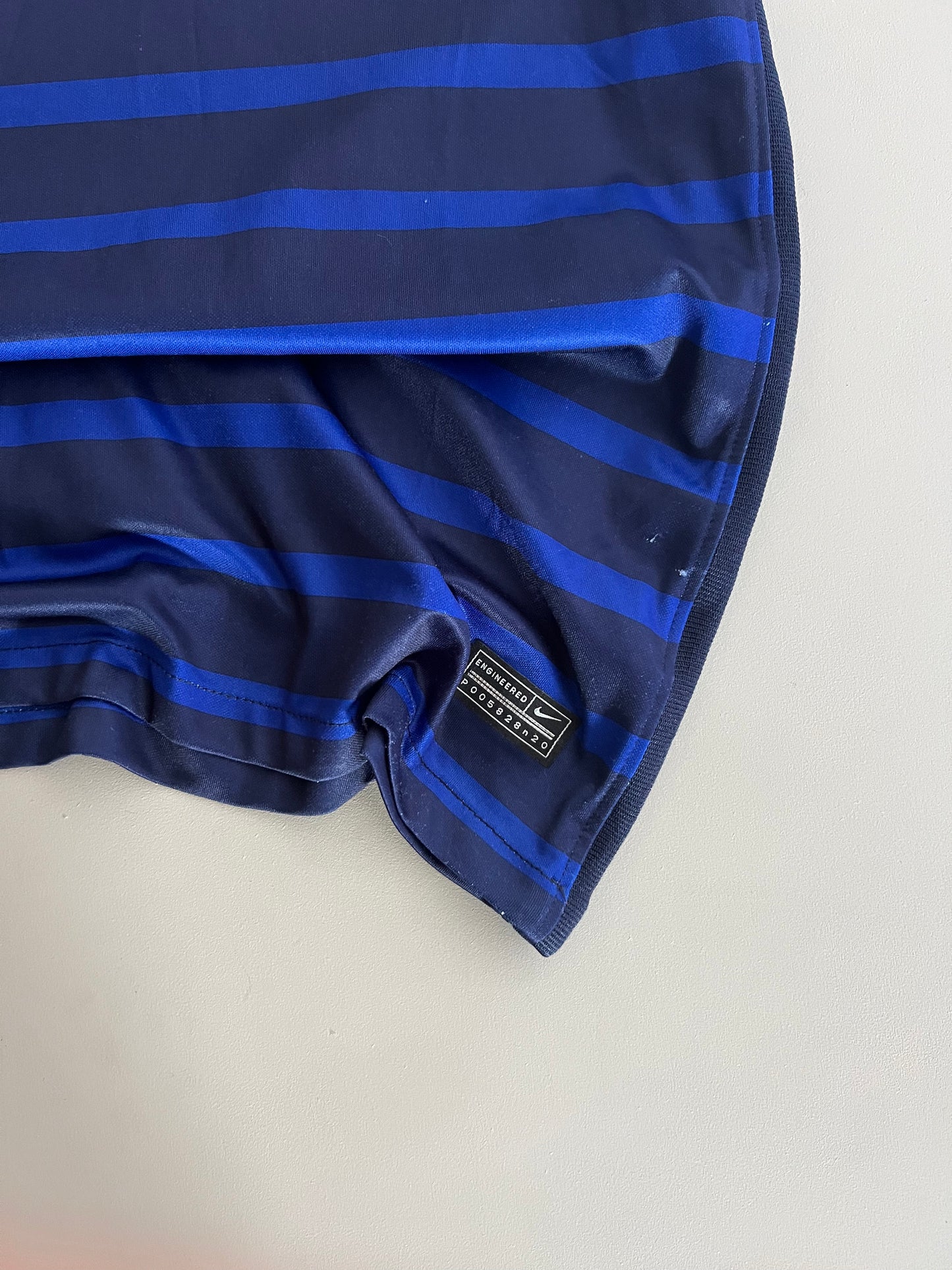 Large 2020 Nike France Kit