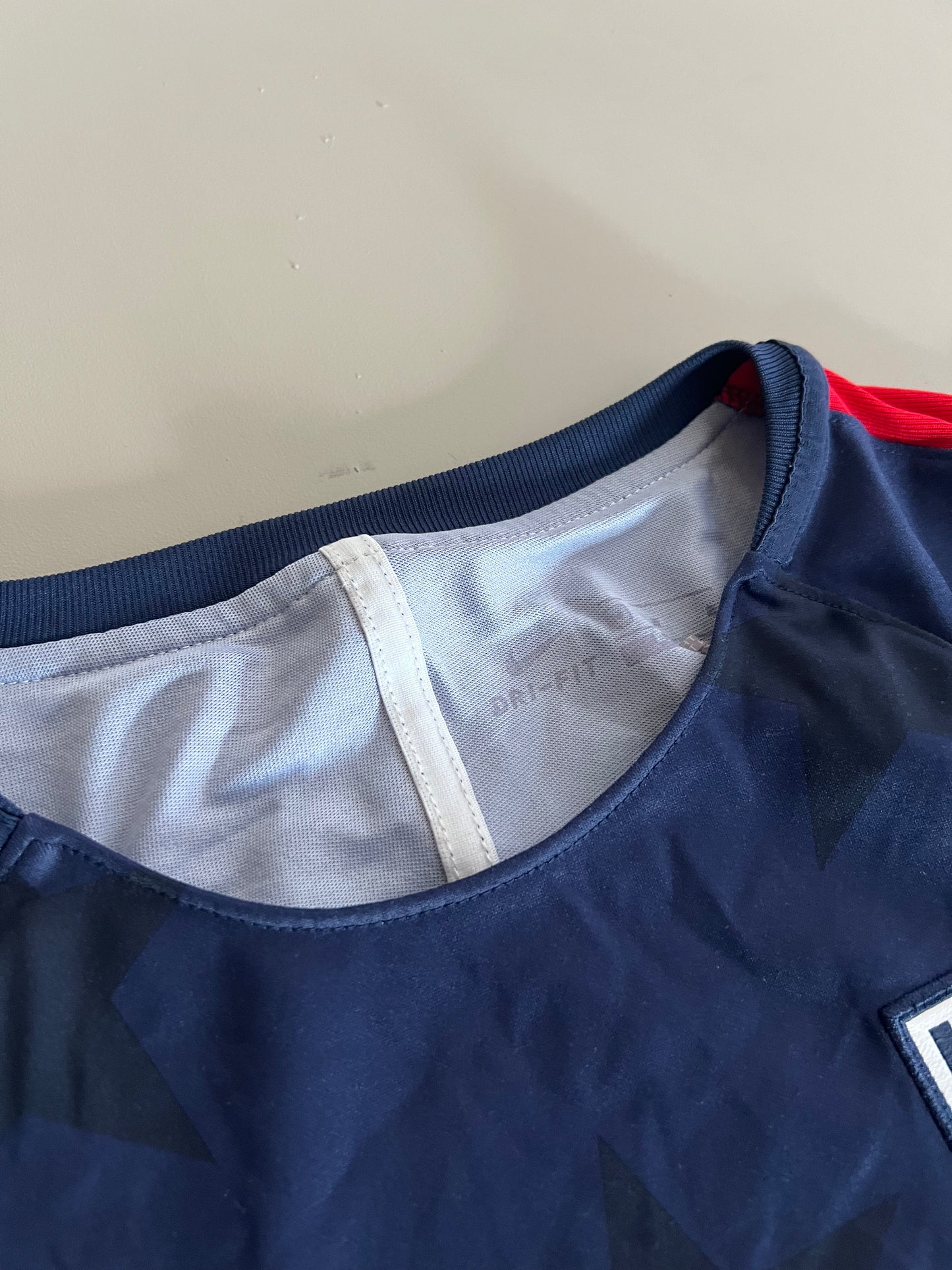 Small 2000s USA Team Kit