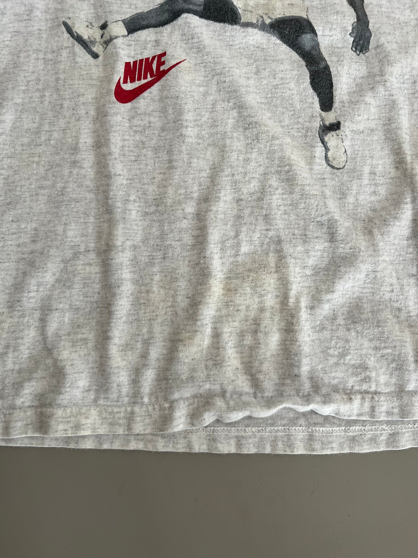 Youth Large 90s Michael Jordan Frequency T-shirt