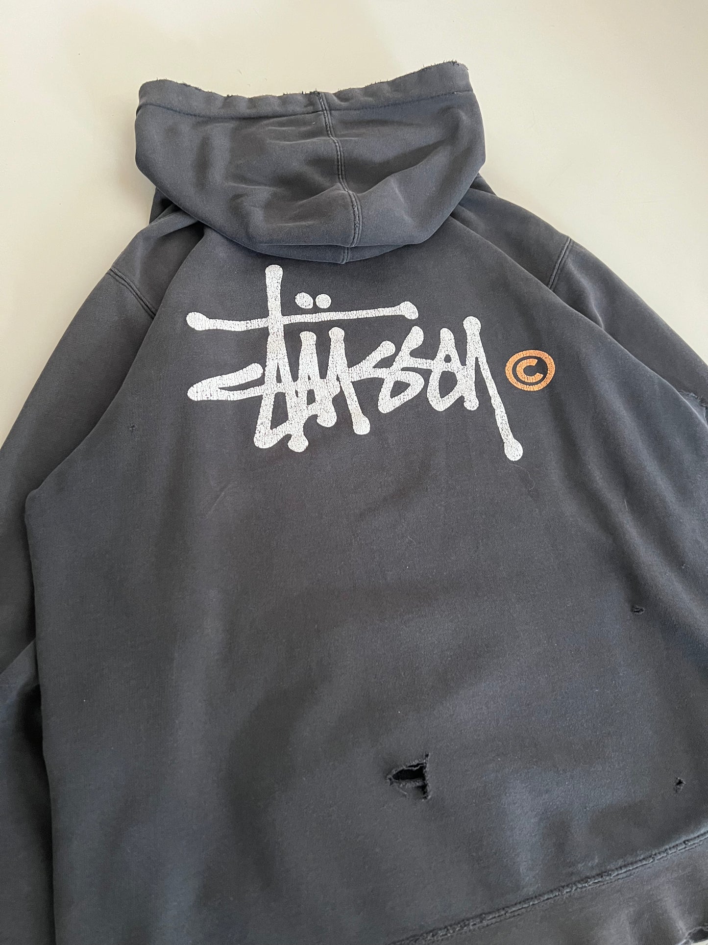 XL 90s Heavily Distressed Stussy Sweatshirt