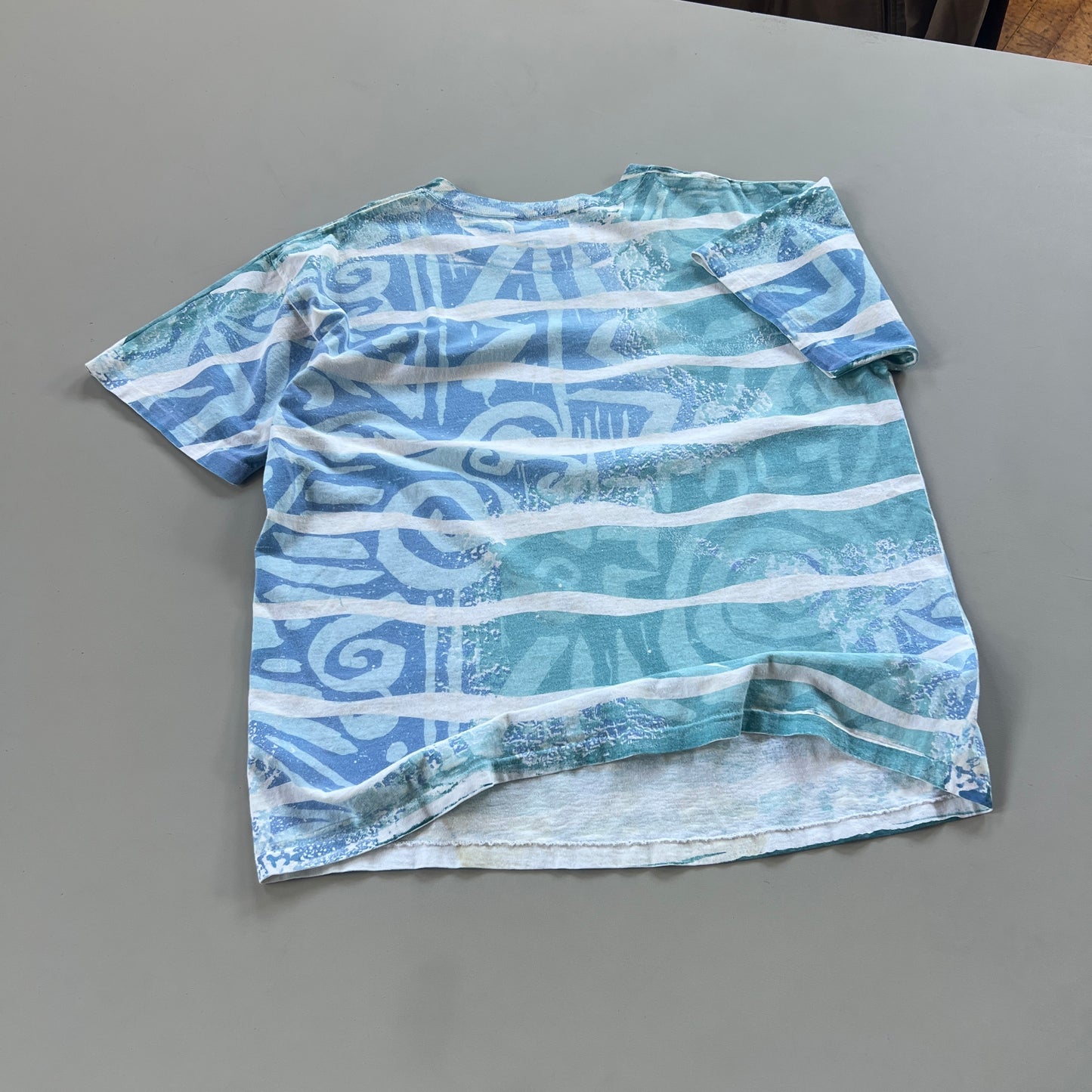 Large 1990s Reebok Surf AOP T-shirt