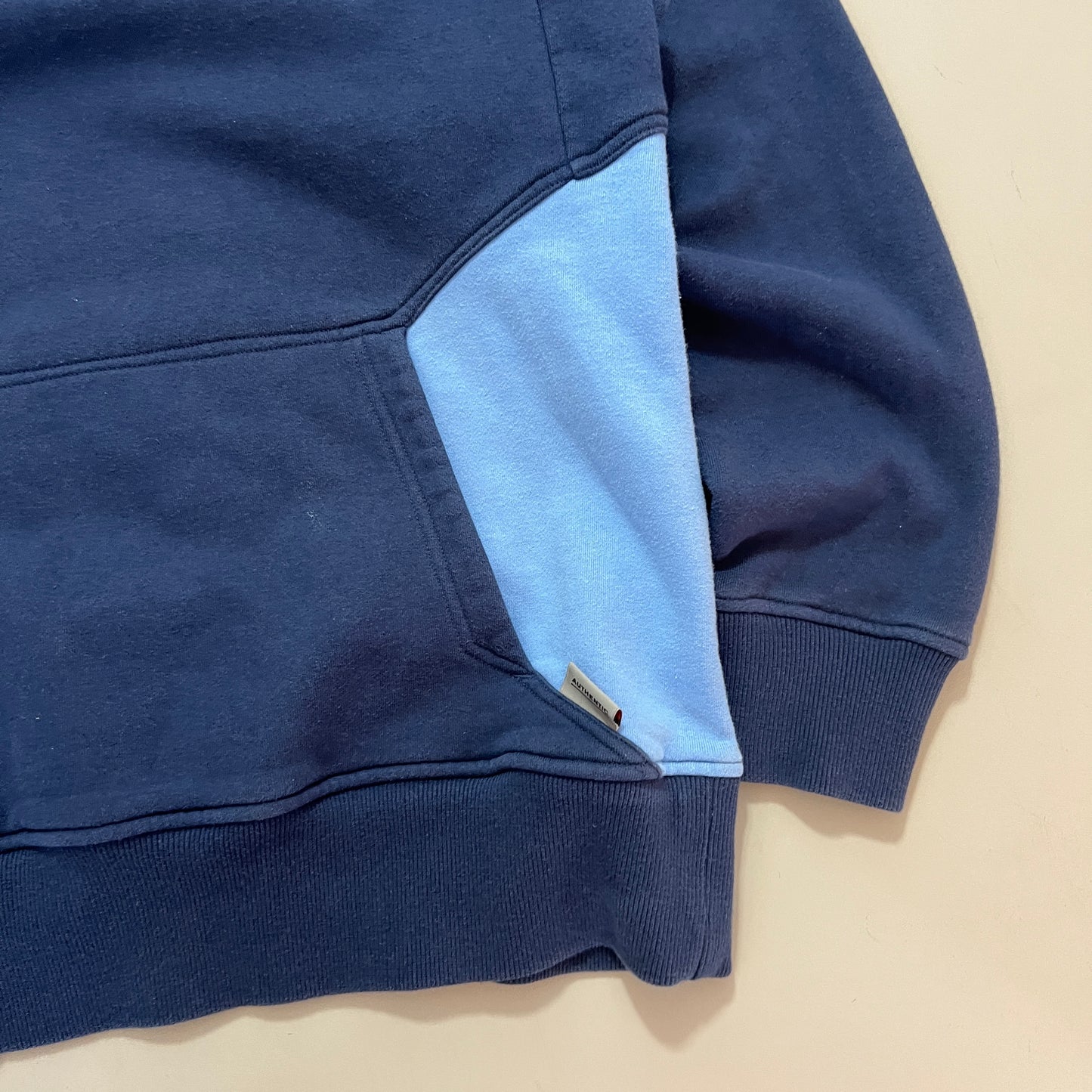 Small 2000 UNC Chapel Hill Nike Sweatshirt