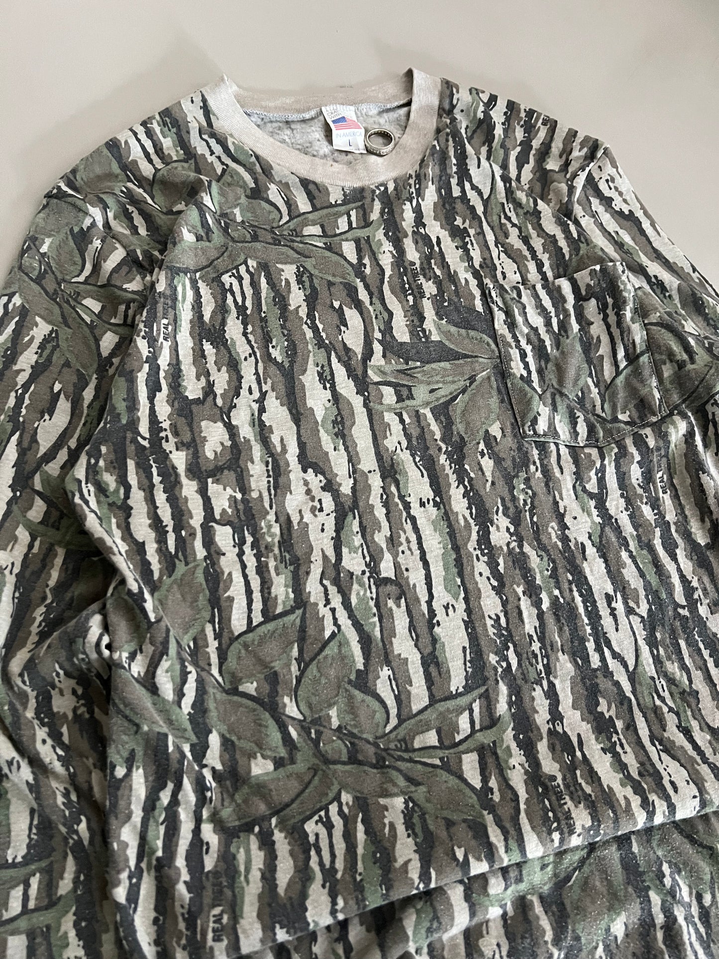 Large 90s Camo Blank T-shirt