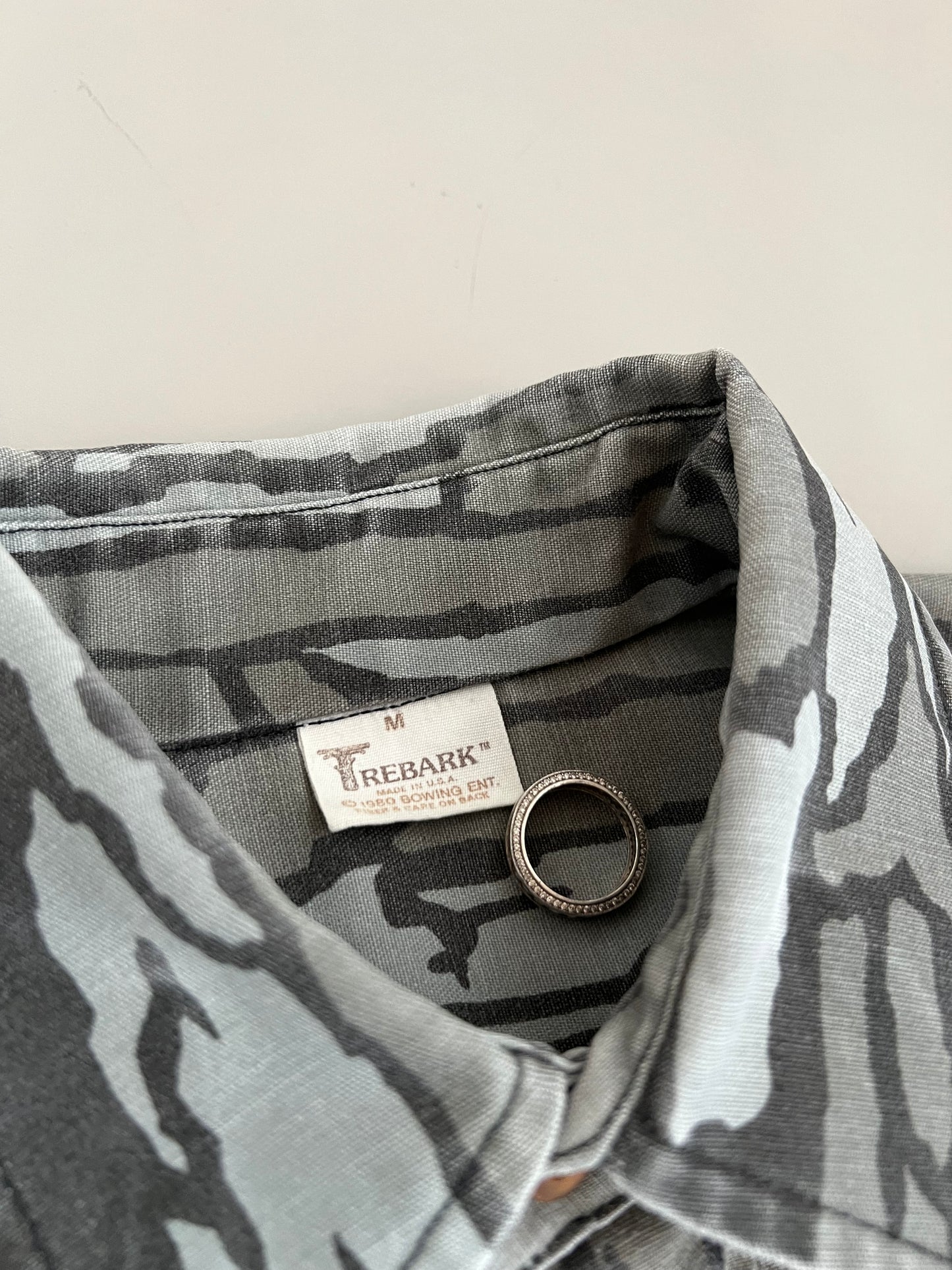 Medium 80's Trebark Camo Button Shirt