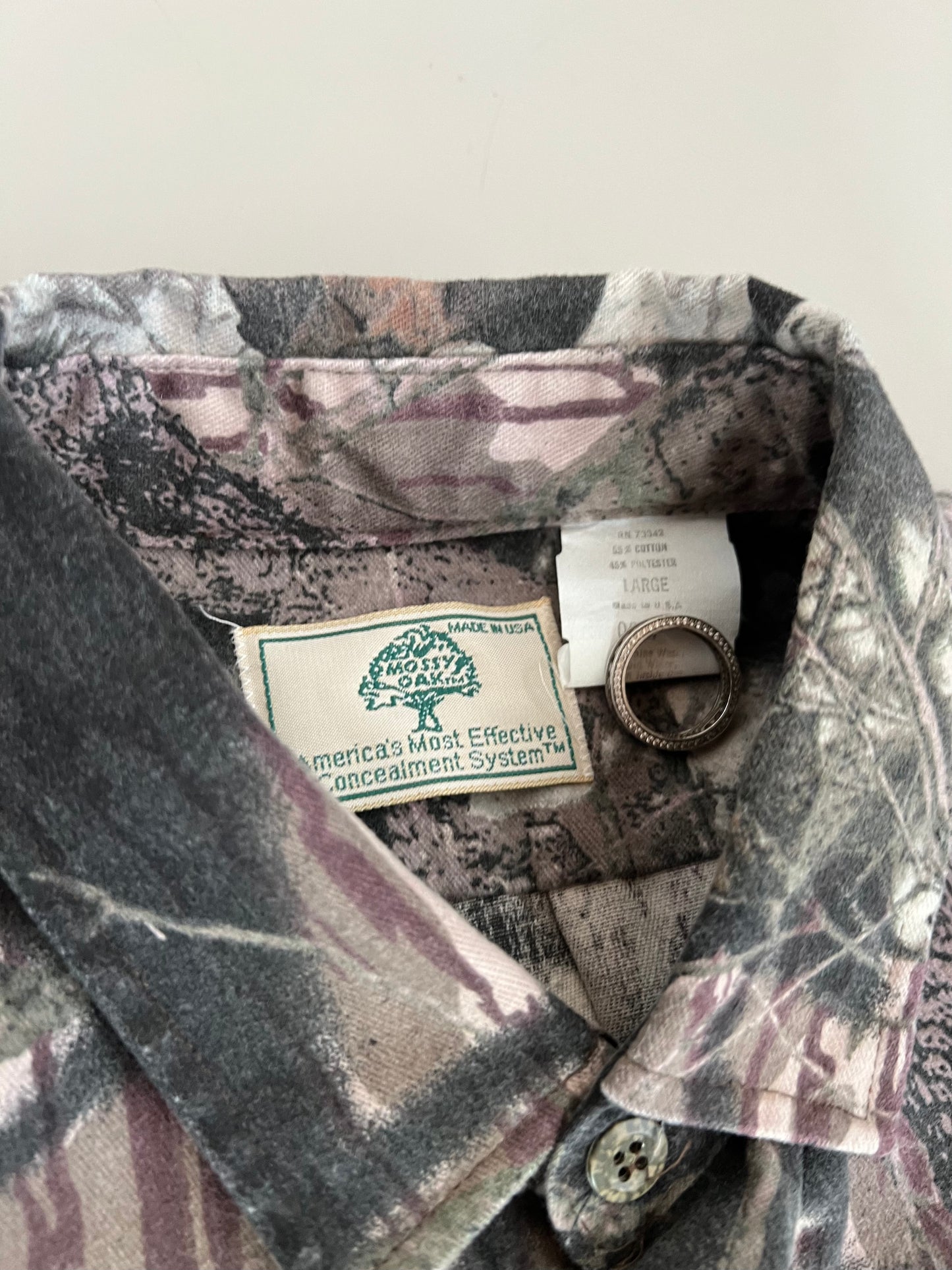 Large 90s Mossy Oak Camo Button Shirt