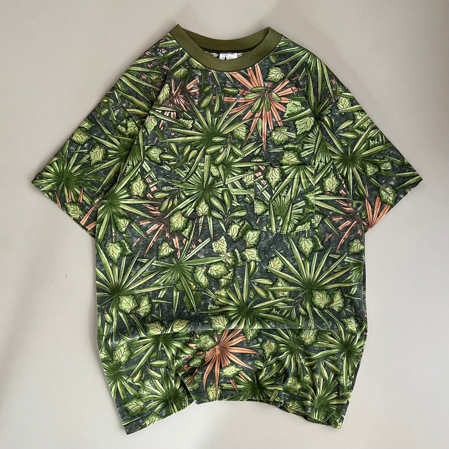 Medium 90s Camo Blank T-shirt
