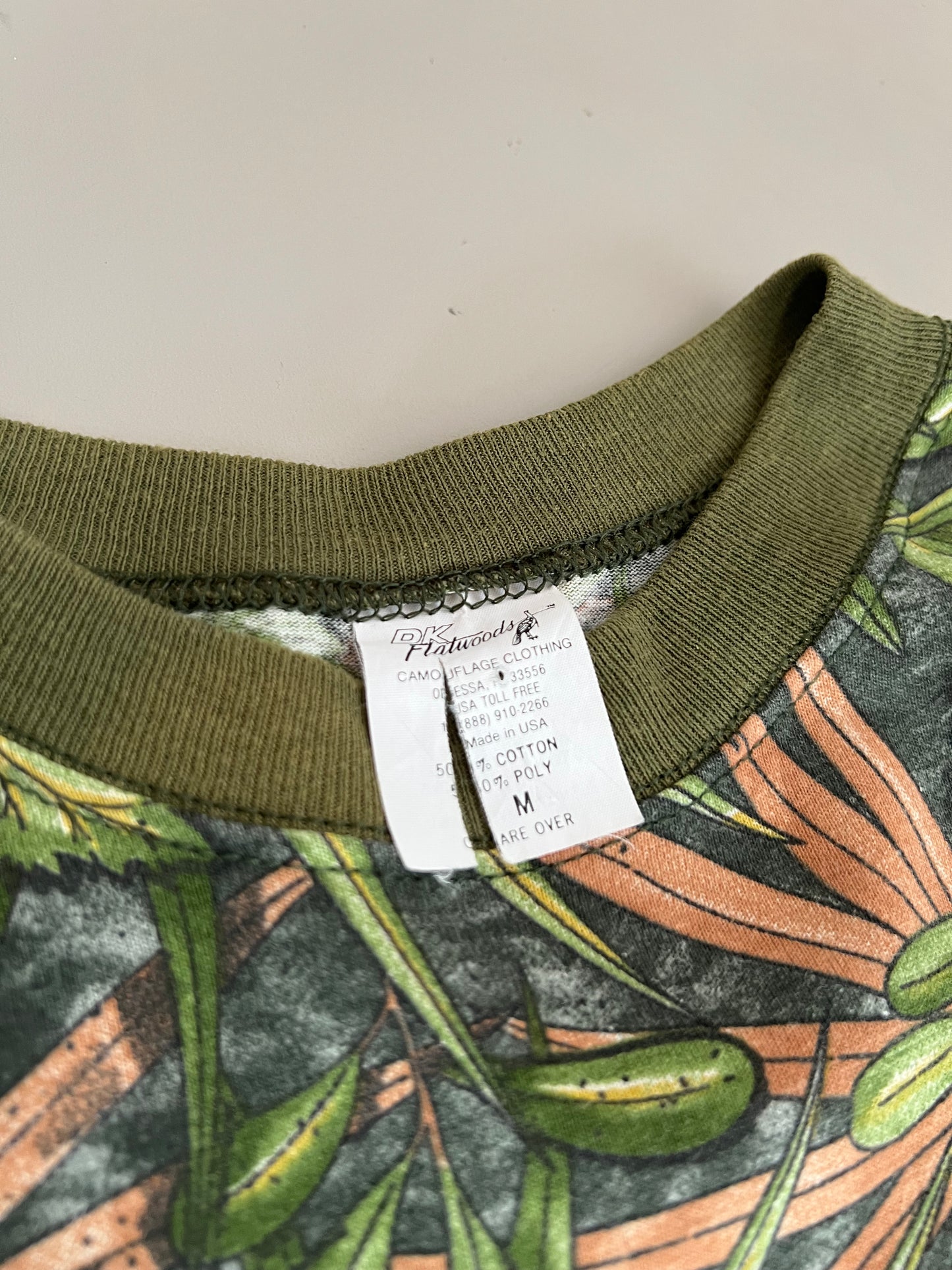 Medium 90s Camo Blank T-shirt
