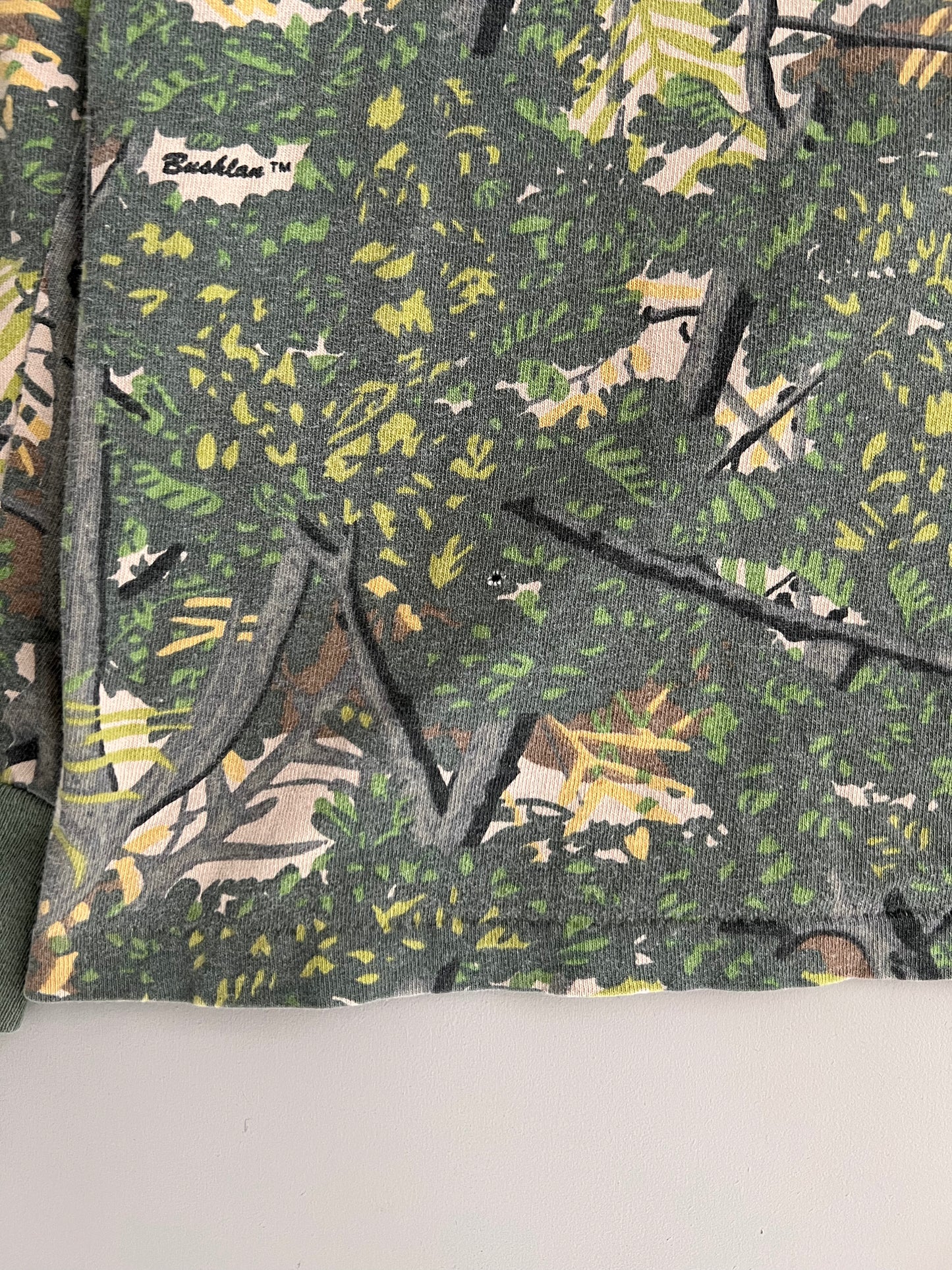 Medium 1989 Bushlan Camo Blank T-shirt