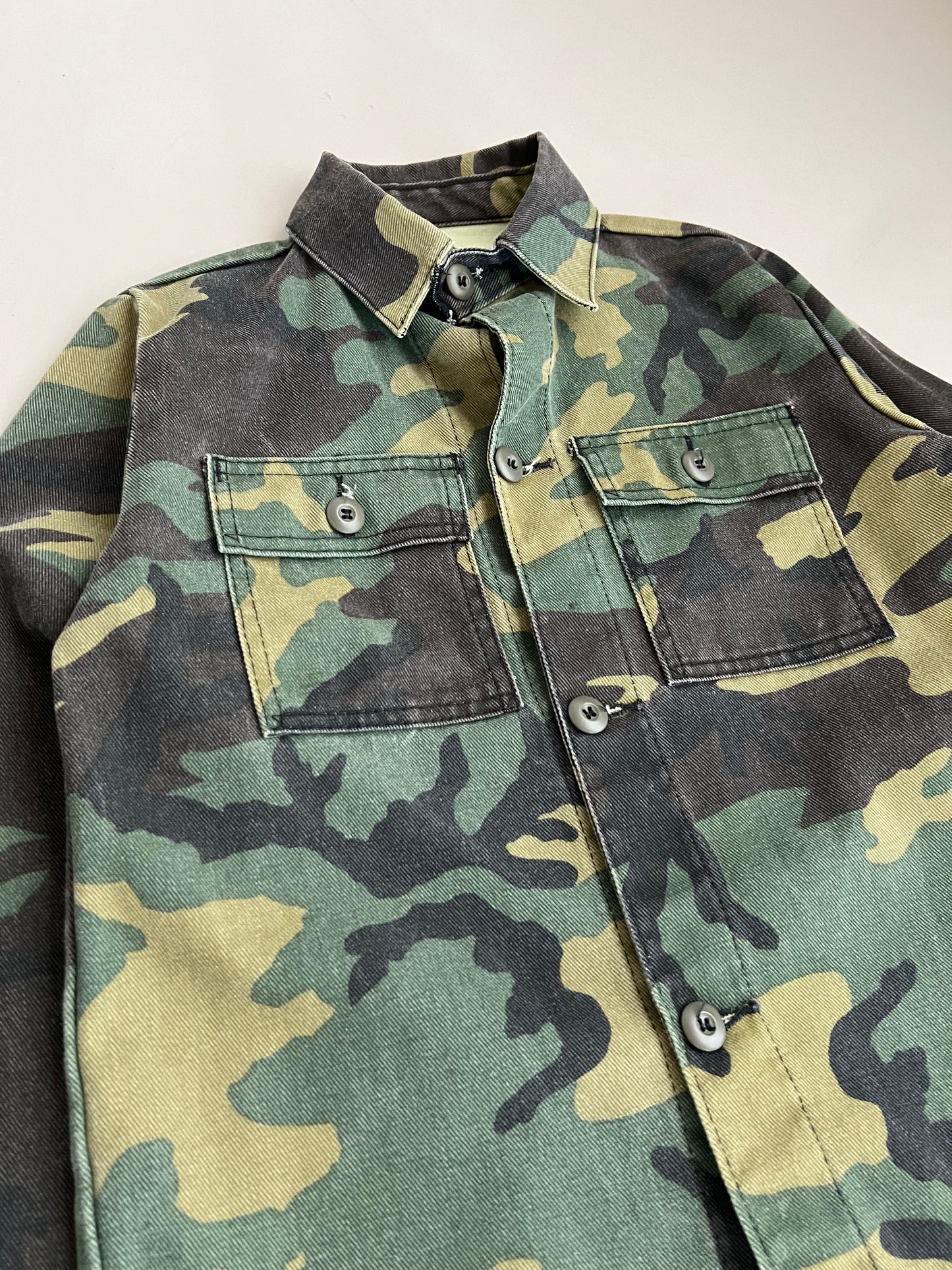 Large 90s Pointer Brand Camo Button Shirt