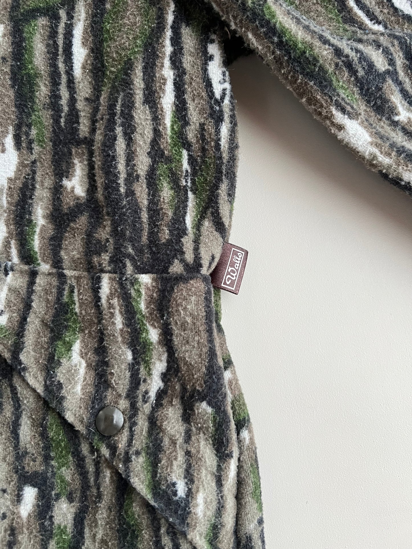 Large 90s Walls Camo Jacket