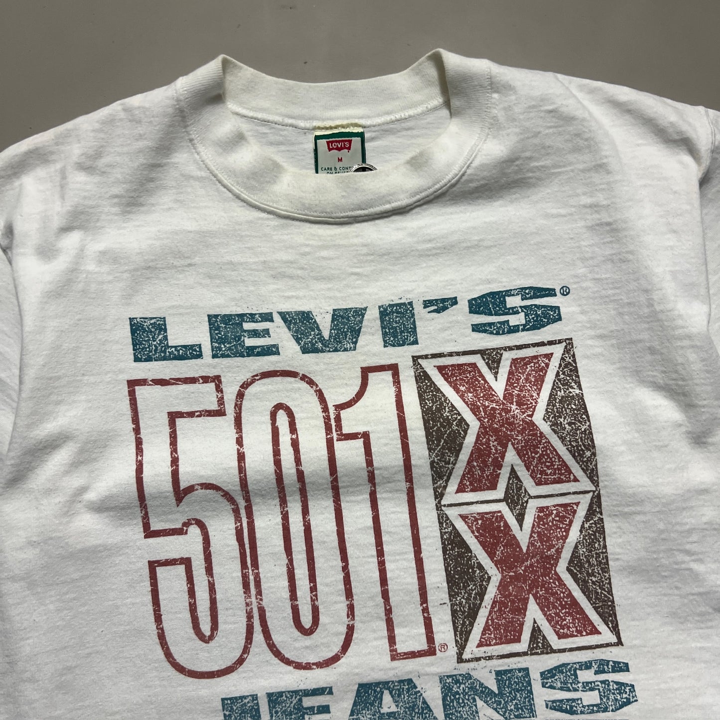 Medium 1994 Levi's 501 T-shirt