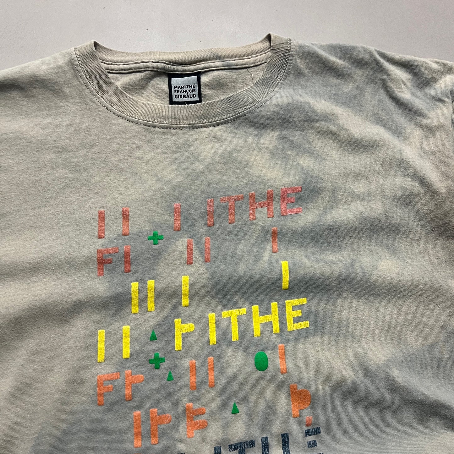Large 2000s MFG Distressed T-shirt