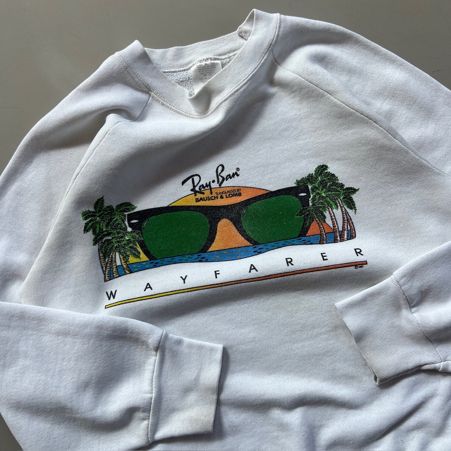 Medium 1980s Ray-Ban Wayfarer Sweatshirt