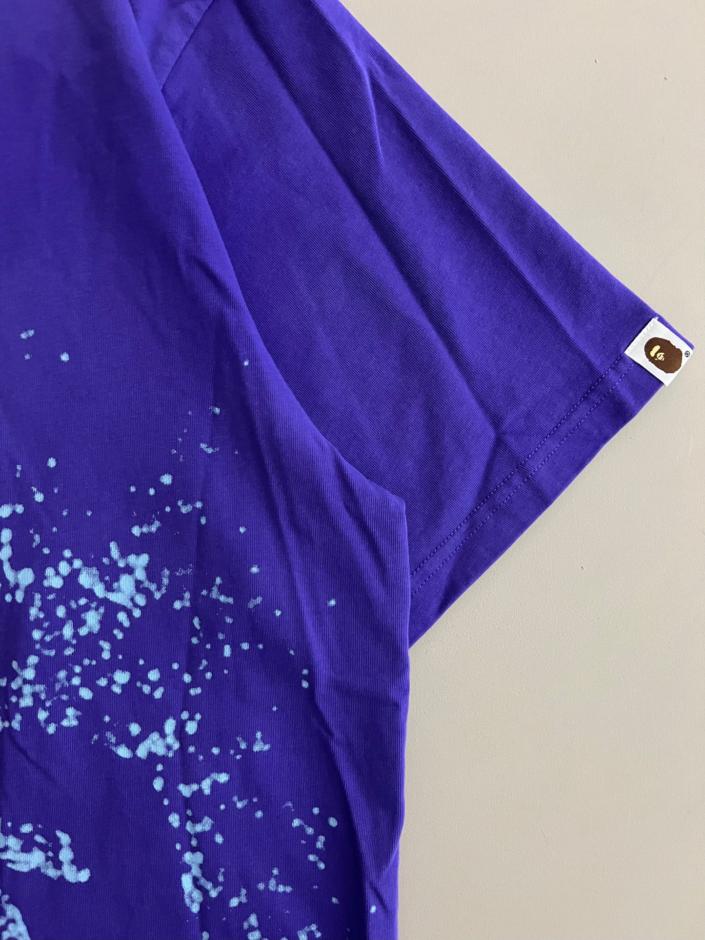 XL A Bathing Ape Spray-Paint Slogan T-shirt