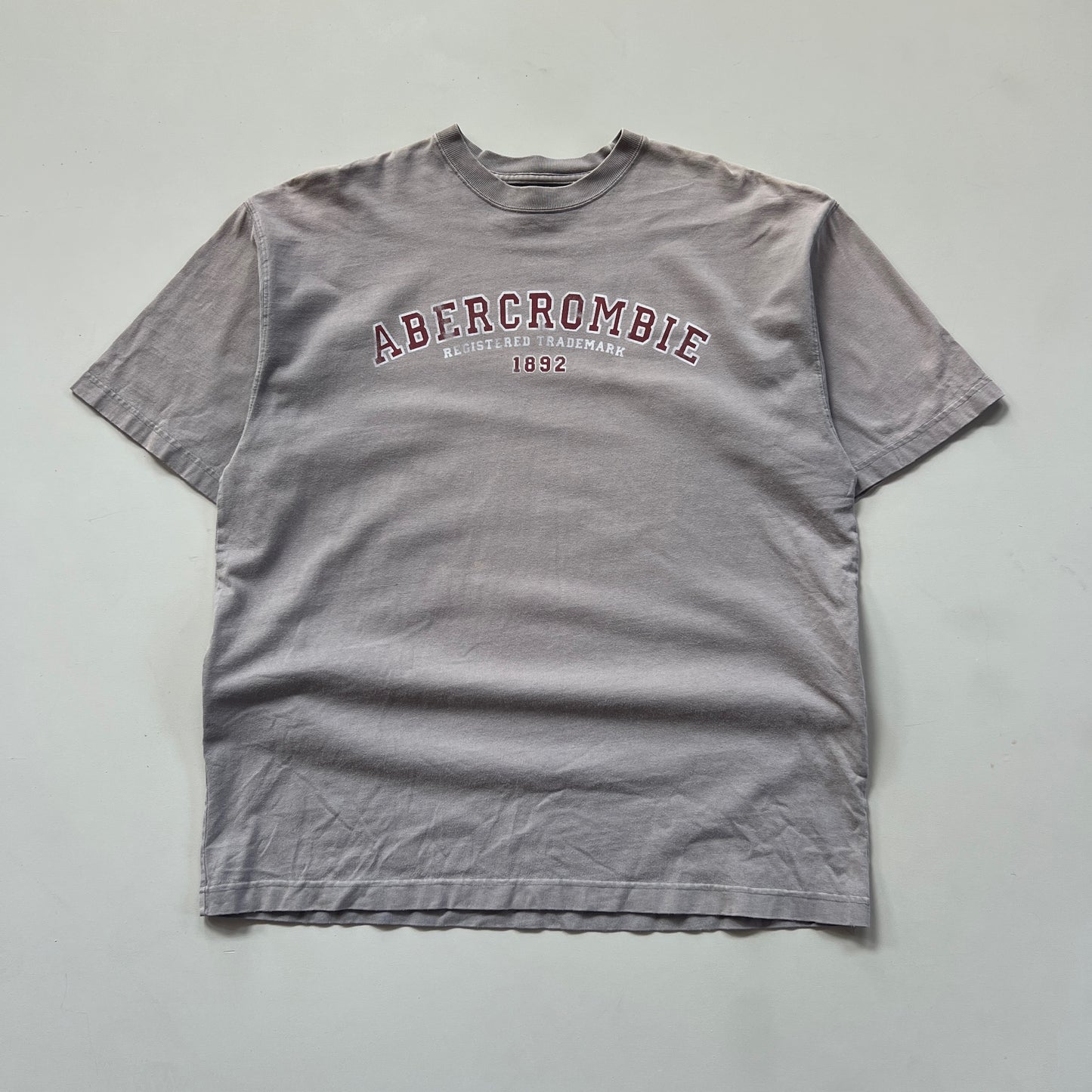 Large 2000s Abercrombie T-shirt