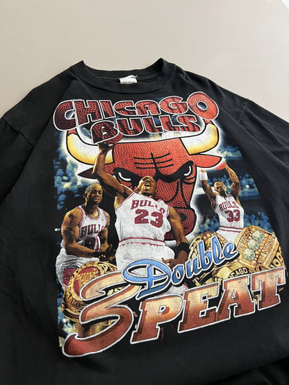 Large 90s Chicago Bulls Back to Back Rap T-shirt