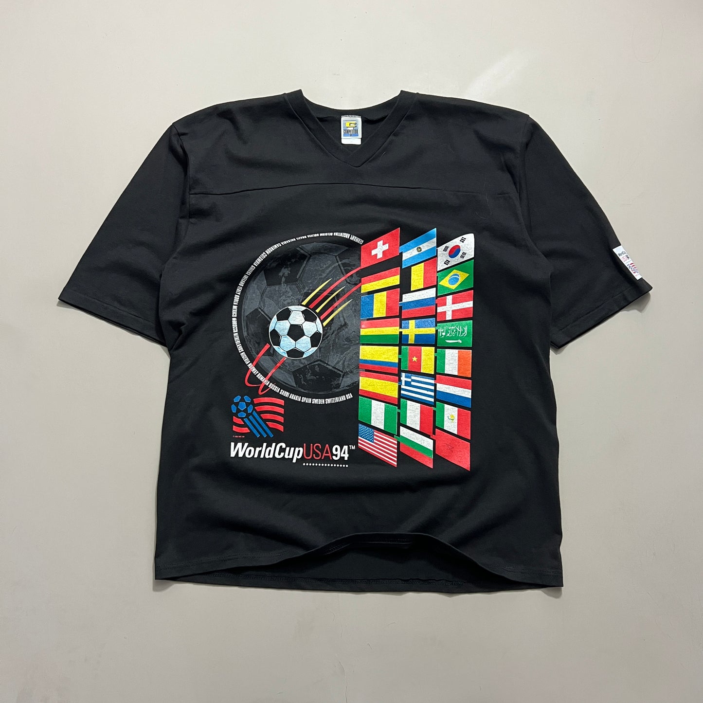 XL 1994 World Cup USA V-Neck T-shirt