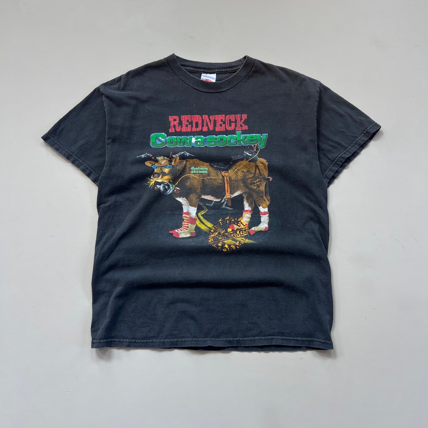 Large 2000s Redneck Cowasockey T-shirt