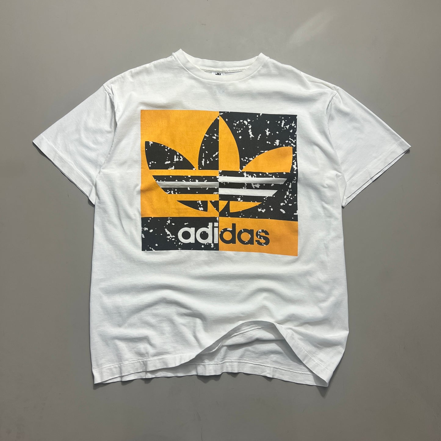 Large 1990s Adidas Tre Foil T-shirt